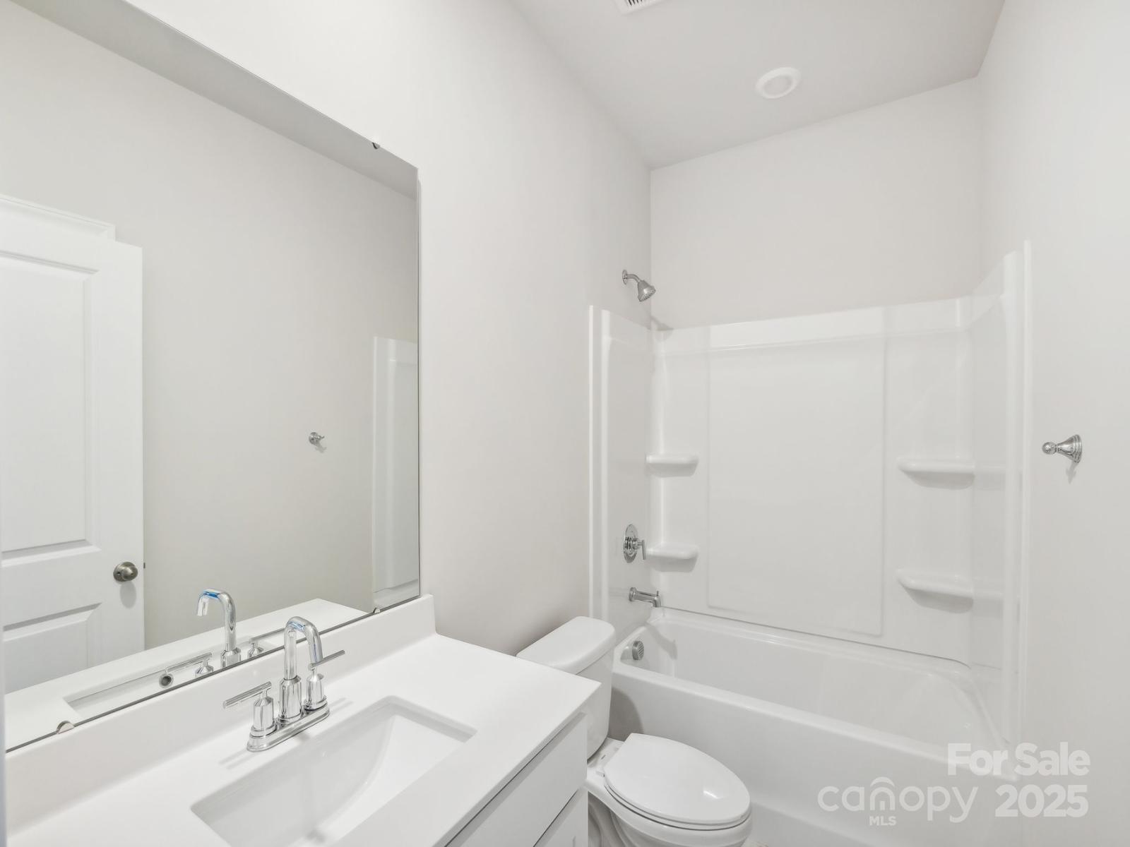 1422 Windy Park Drive Property Photo 11