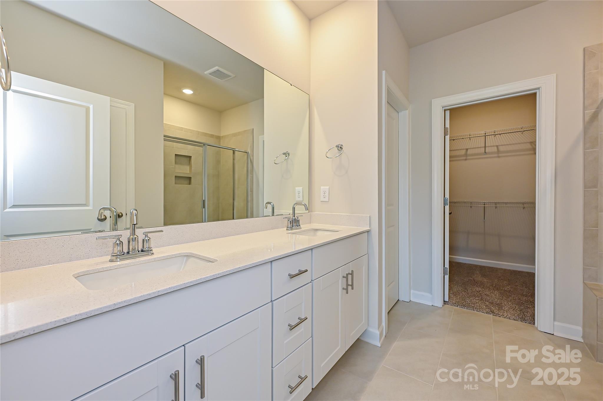 1422 Windy Park Drive Property Photo 14