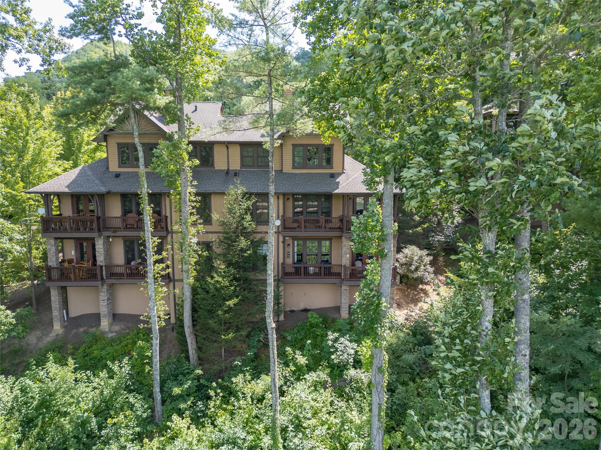 85 Southshore Drive A1 Property Photo 1
