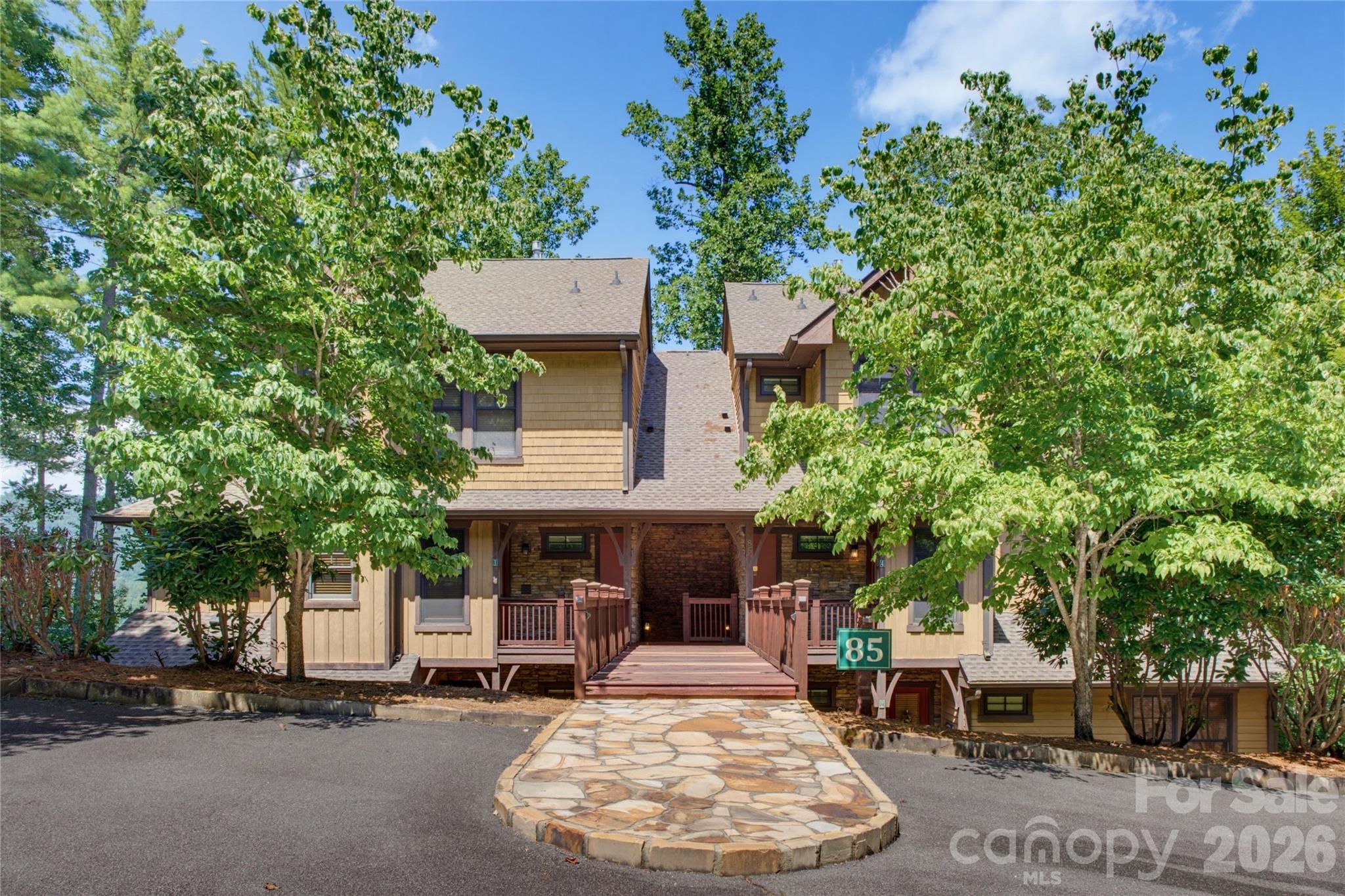 85 Southshore Drive A1 Property Photo 12
