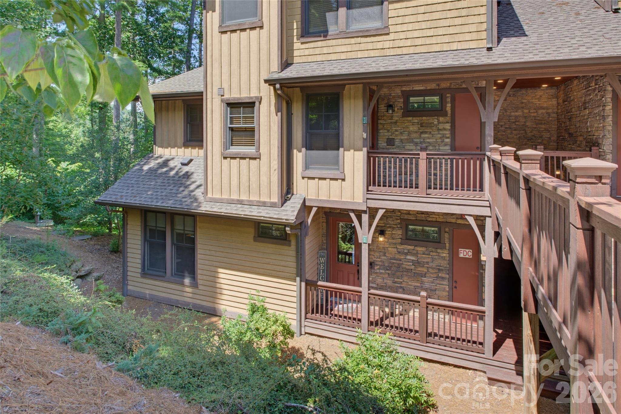 85 Southshore Drive A1 Property Photo 16