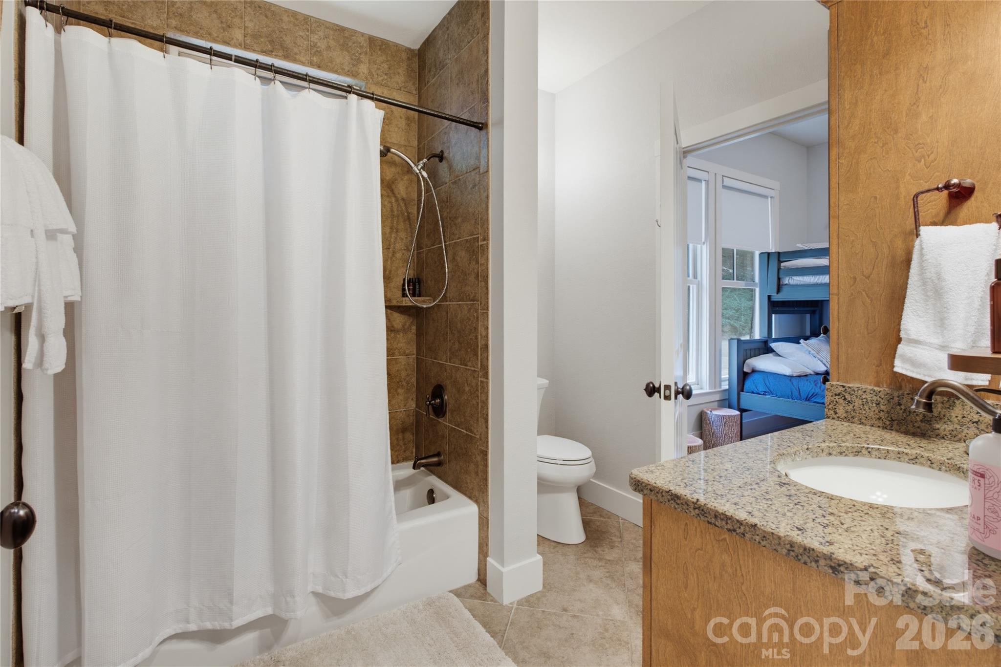 85 Southshore Drive A1 Property Photo 19