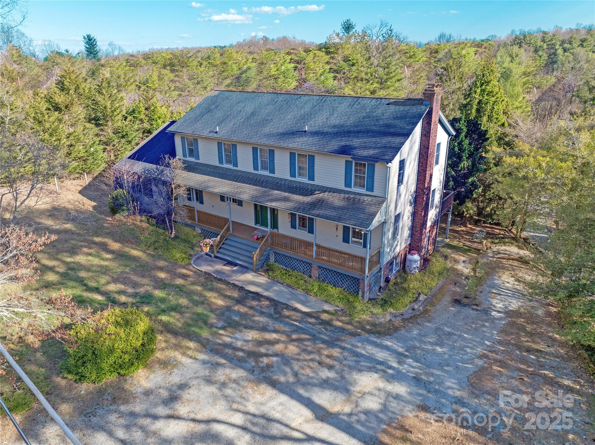 182 Louisiana Avenue Property Photo