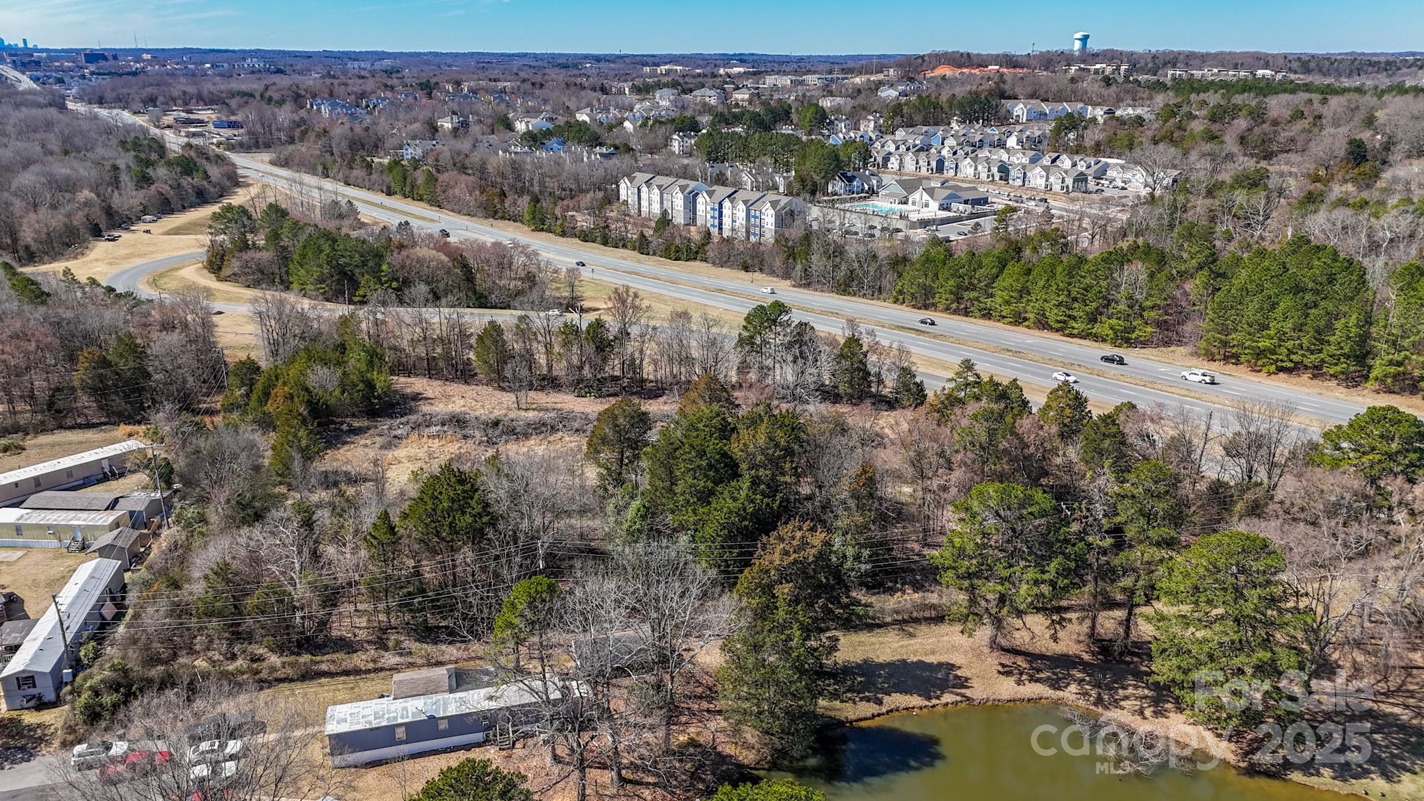 10800 N Tryon Street Property Photo 7