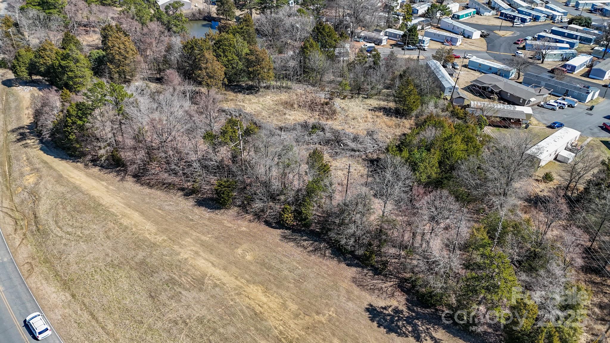 10800 N Tryon Street Property Photo 10