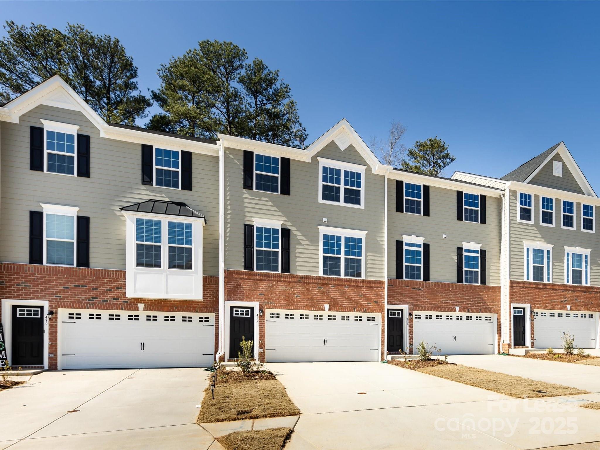 435 Moondance Drive Property Photo