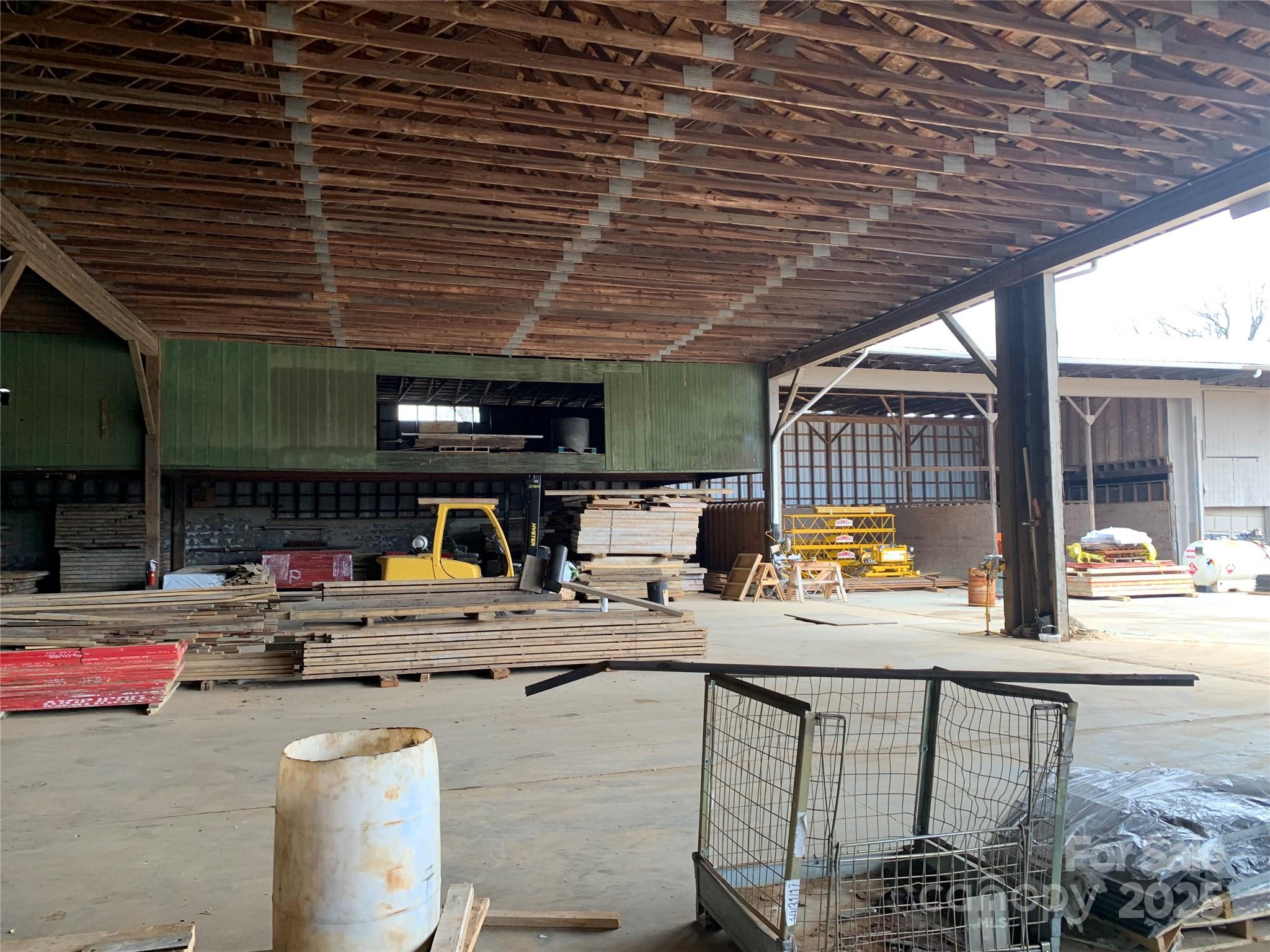 4860 S Depot Street Property Photo 13