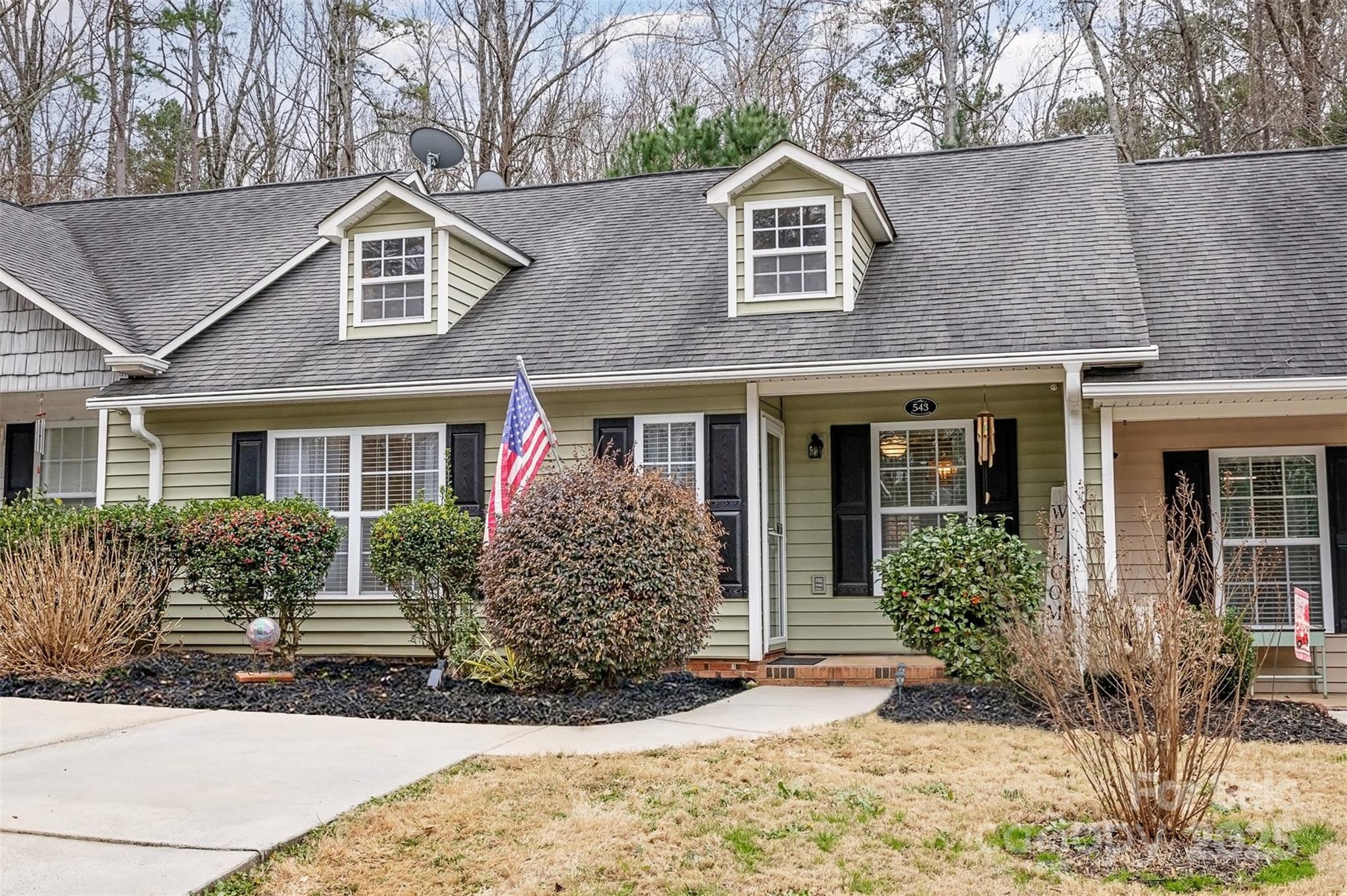 543 Weavers Crossing Property Photo