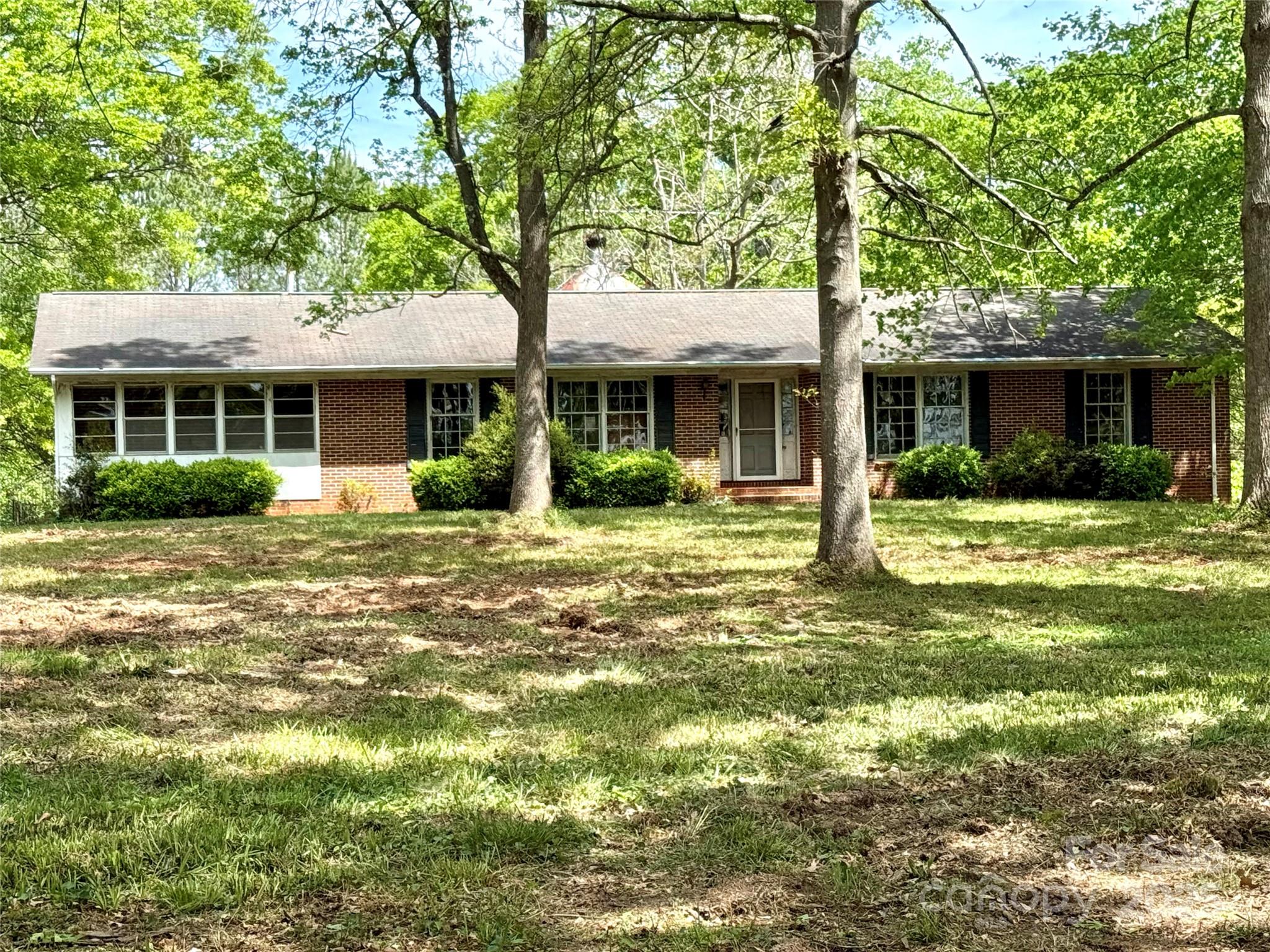 1330 College Avenue Property Photo