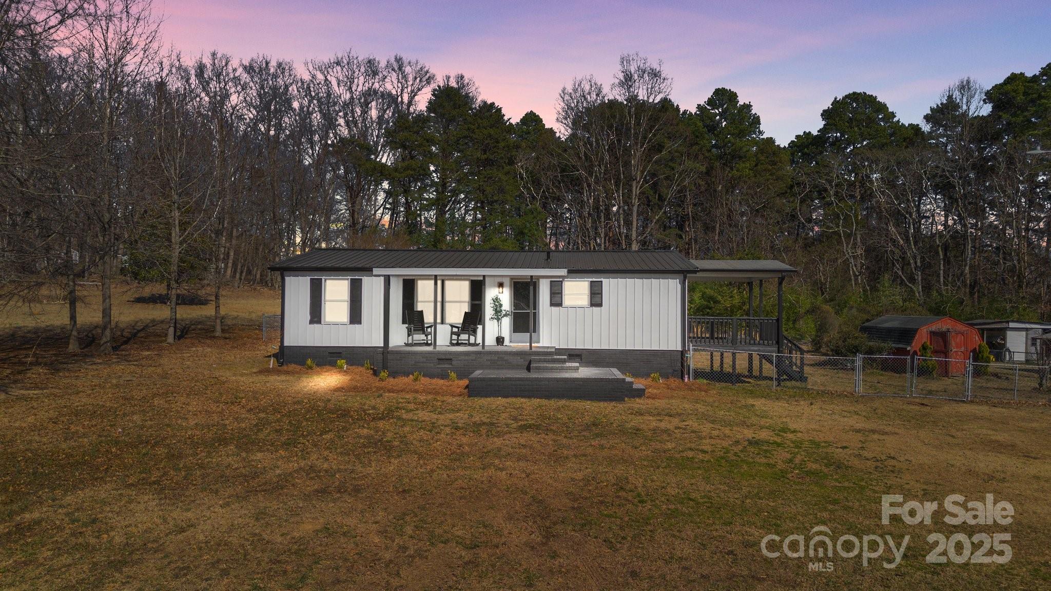125 Crescent Heights Drive Property Photo