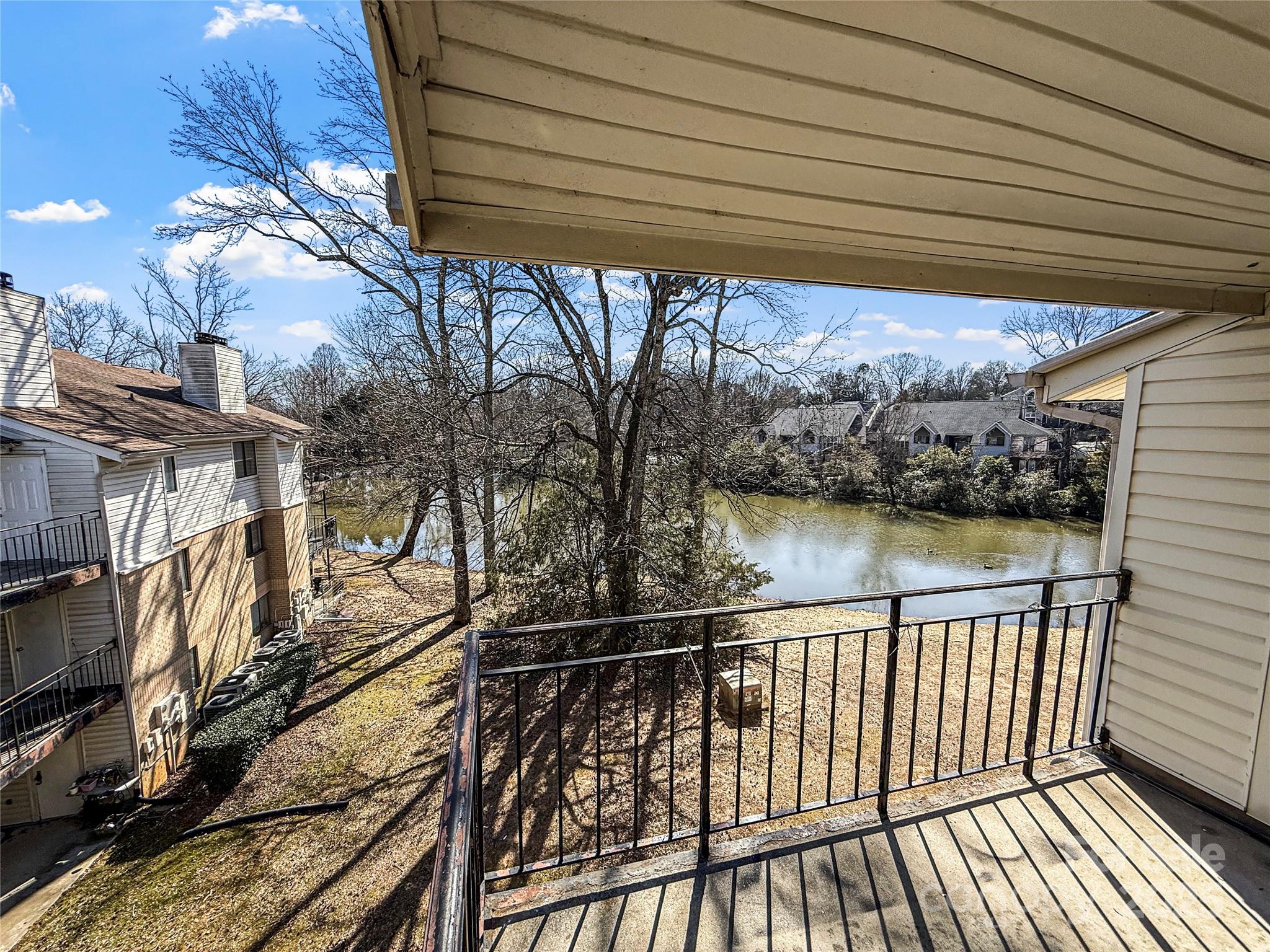 4824 Spring Lake Drive E Property Photo
