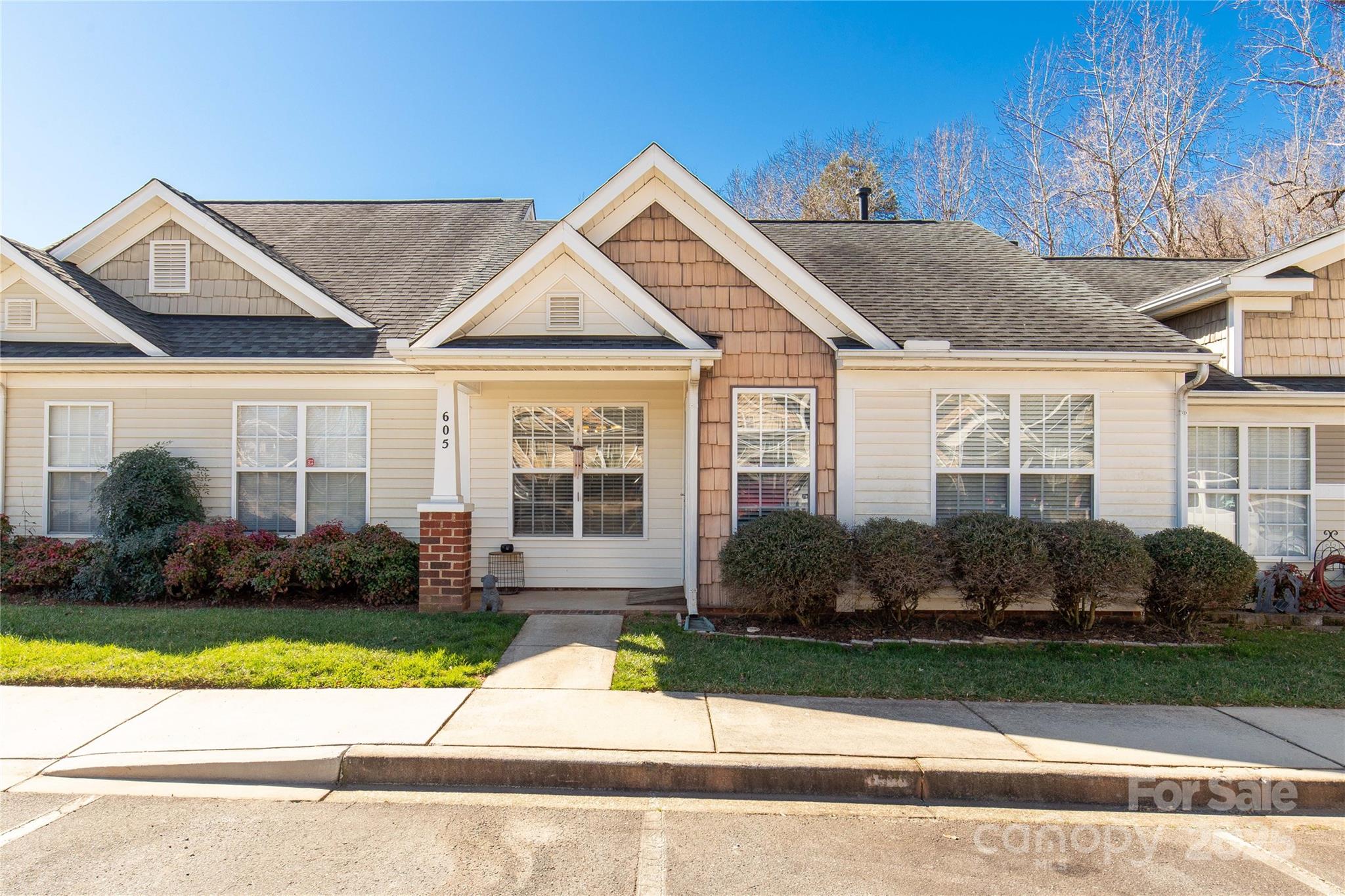 605 Gable Drive Property Photo