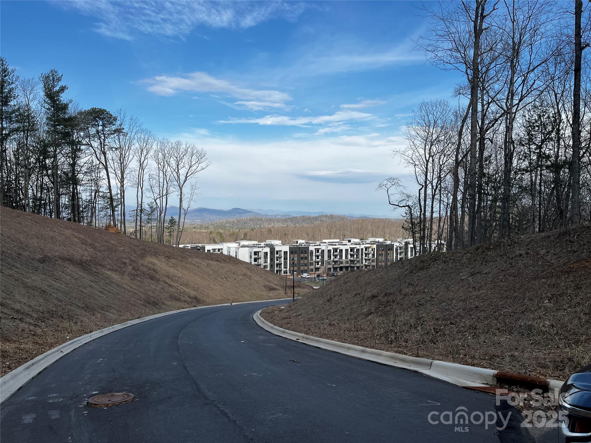 99999 Rocky Summit 5b Property Photo 3