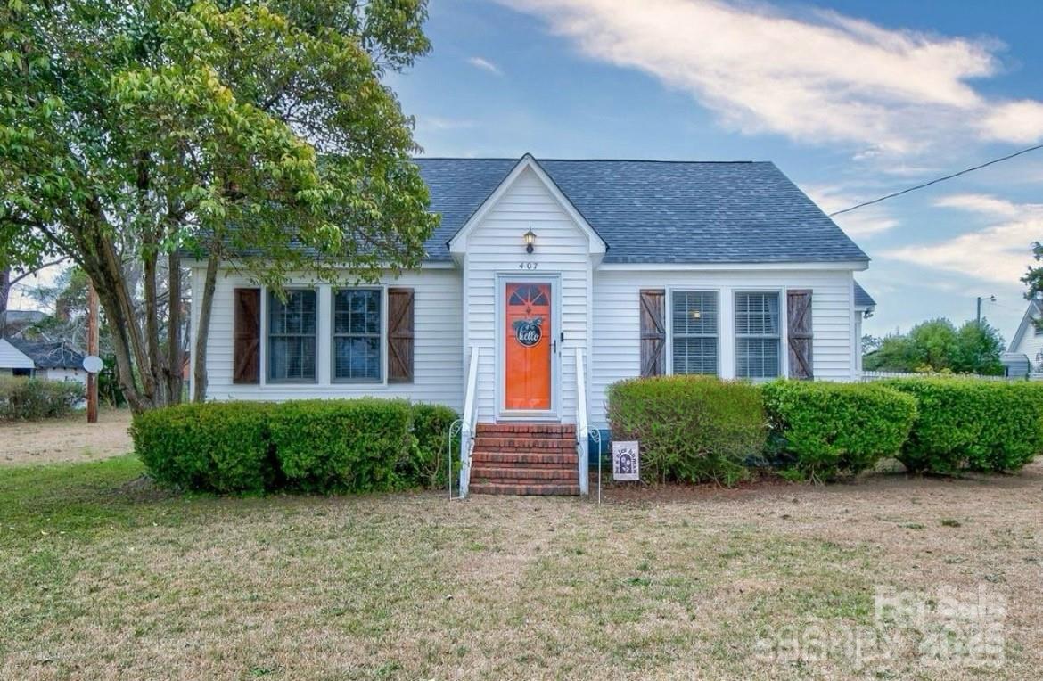 Central Real Estate Listings Main Image