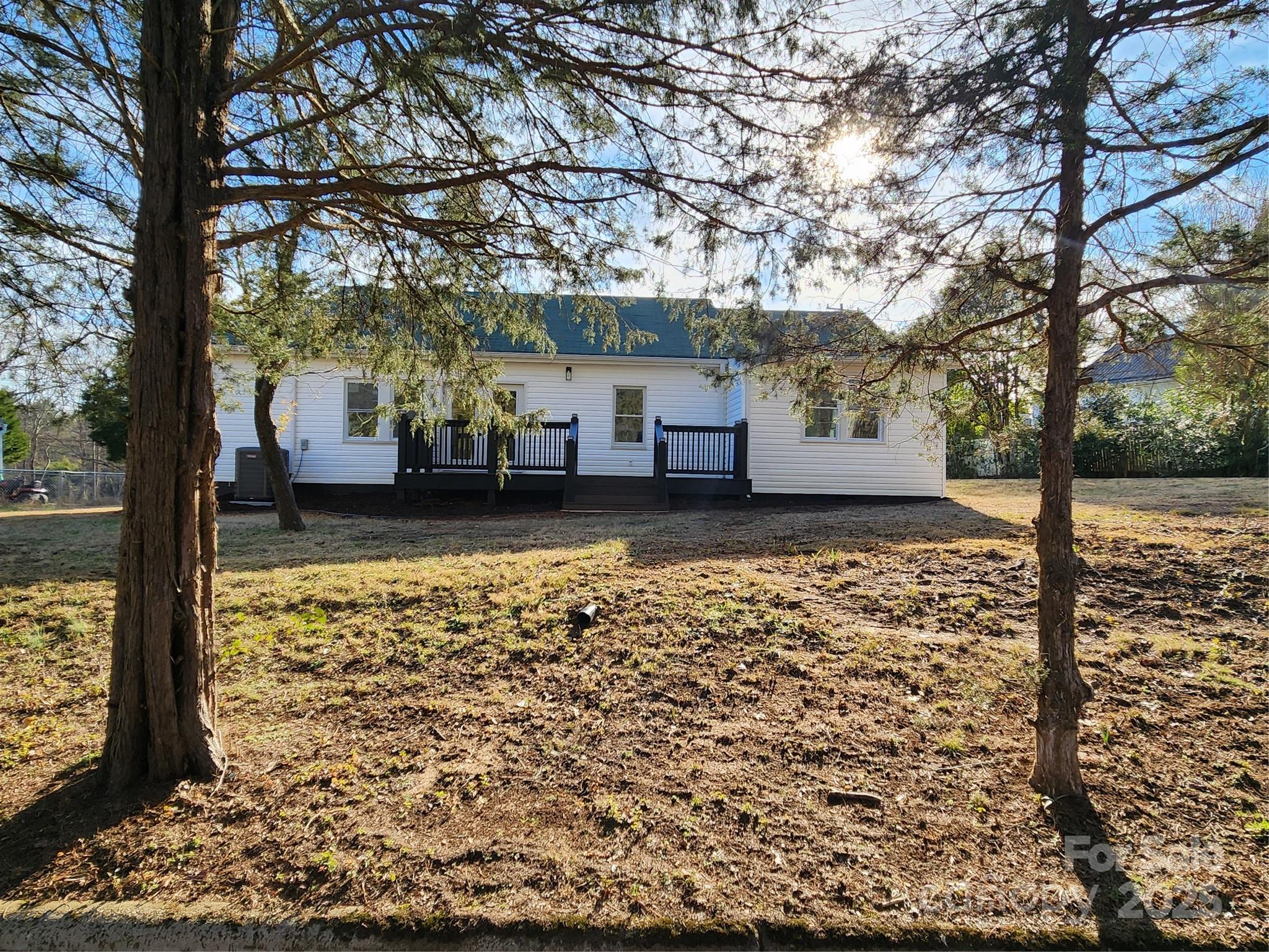 200 Hillcrest Avenue Property Photo