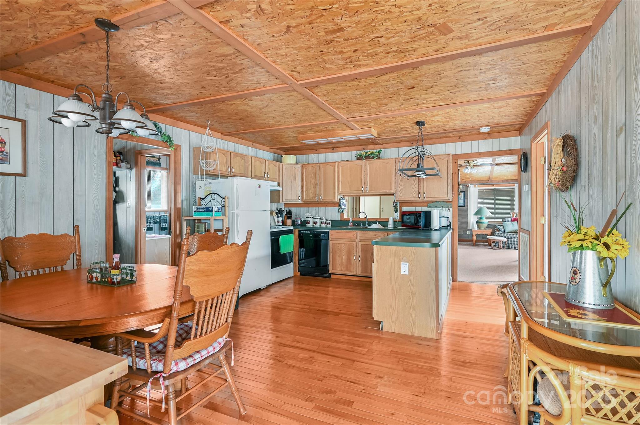 193 Oak Ridge Road Property Photo 6