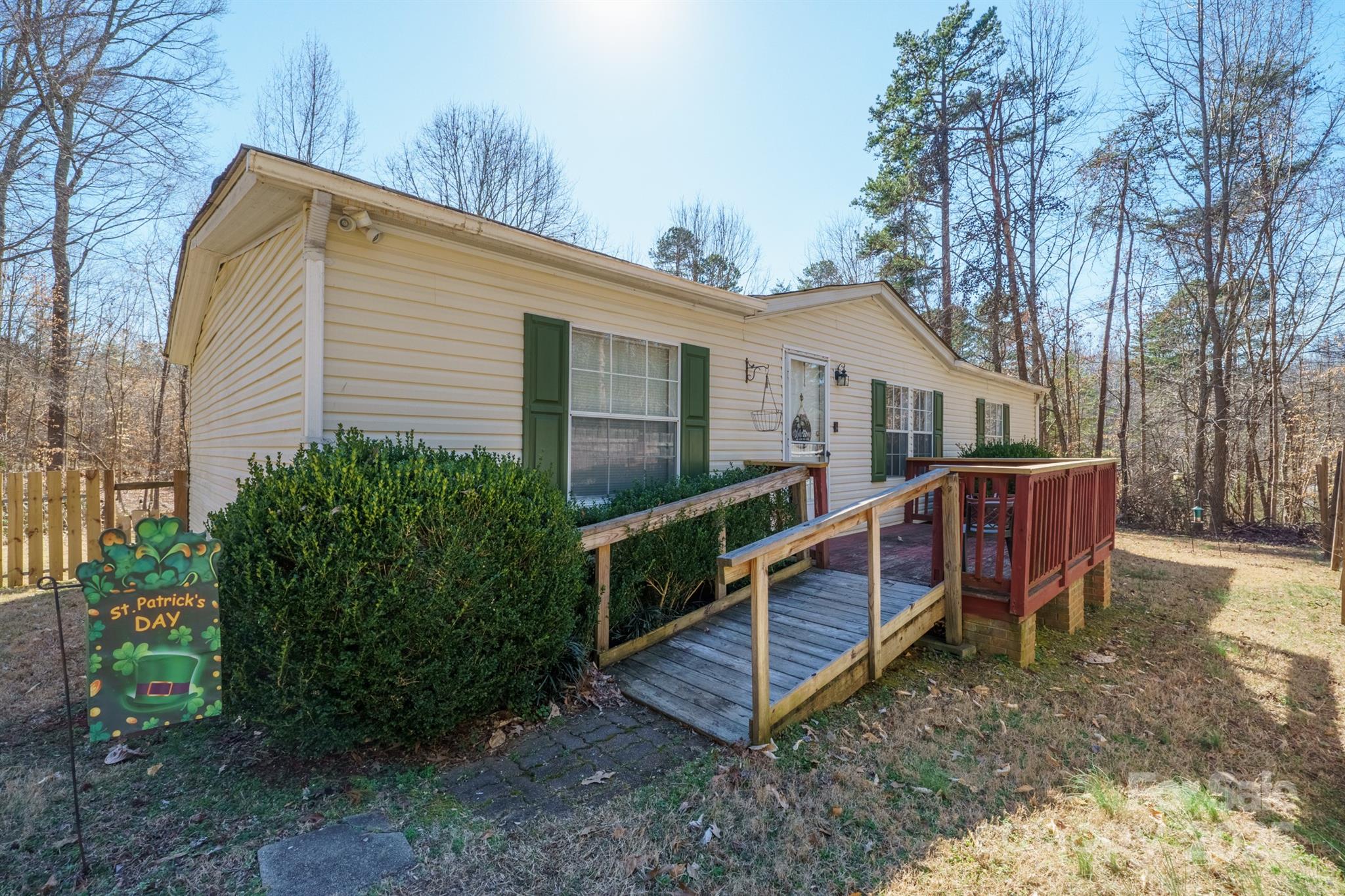 1049 Ramsey Street Property Photo