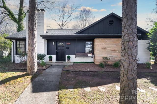 1839 Woodland Drive Property Photo
