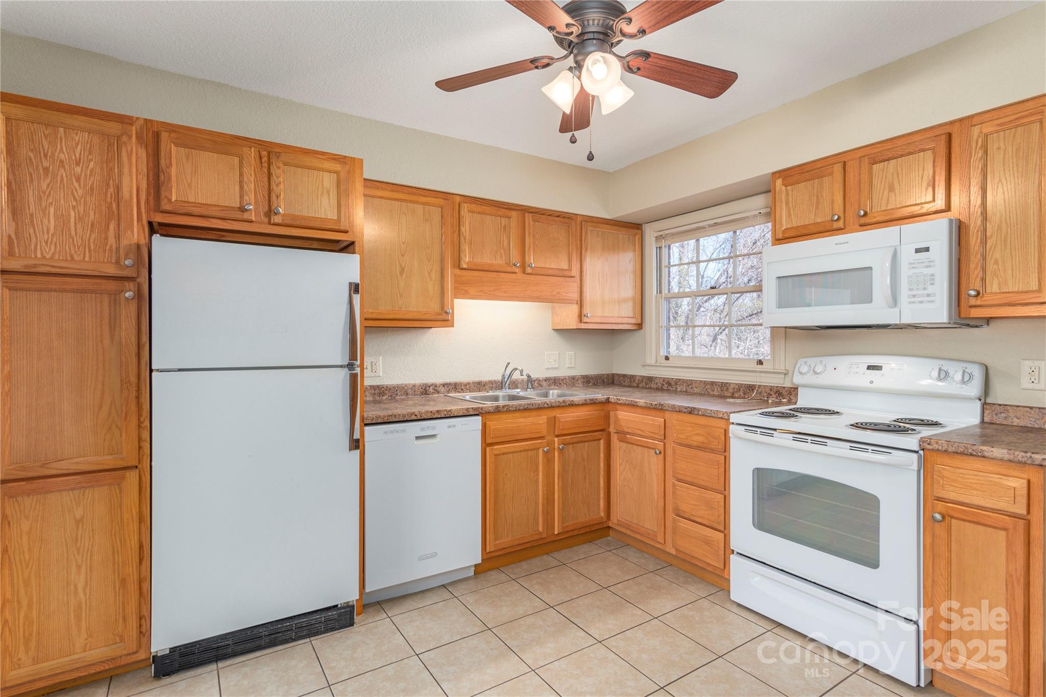 114/116 Arco Road Property Photo 7
