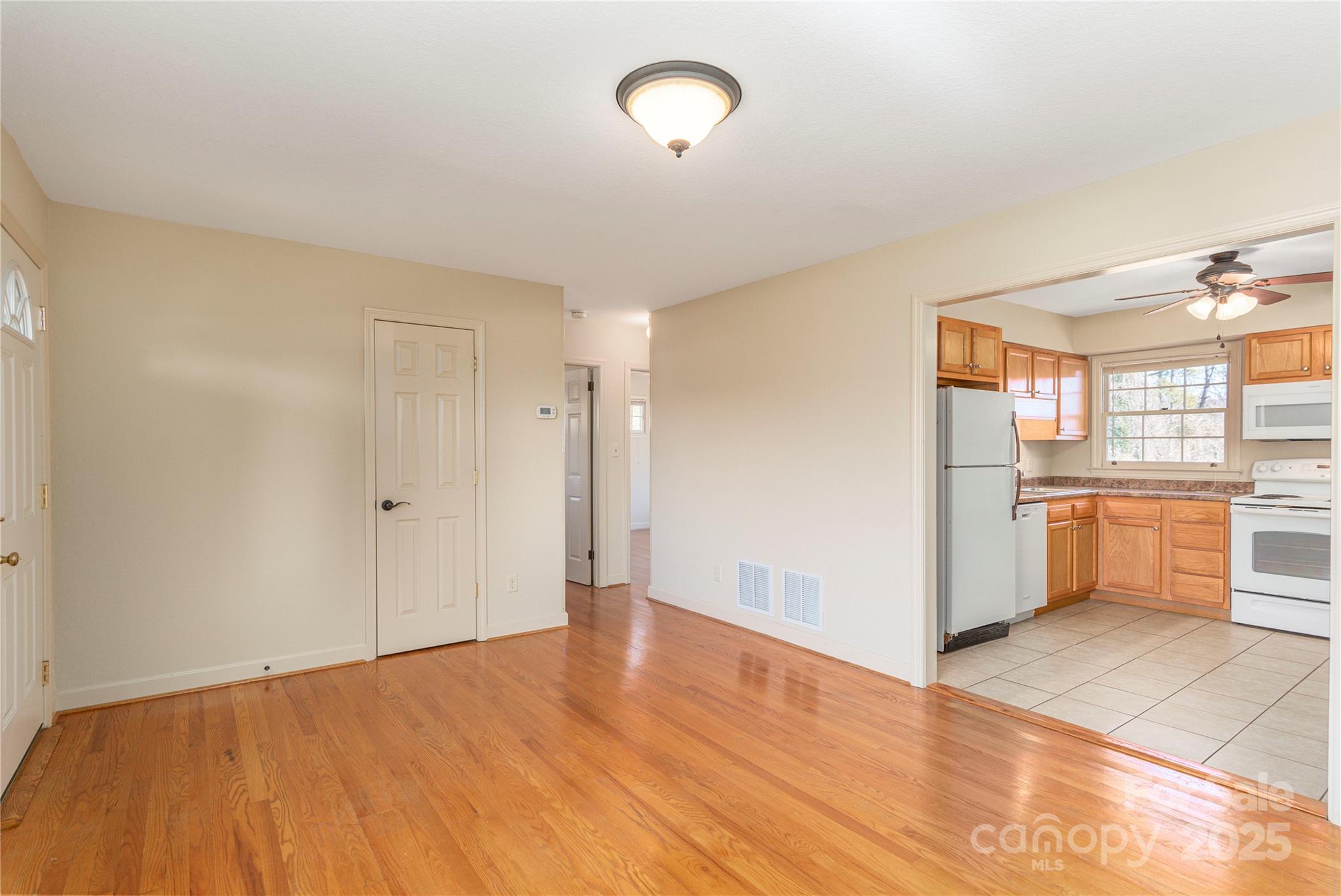 114/116 Arco Road Property Photo 8