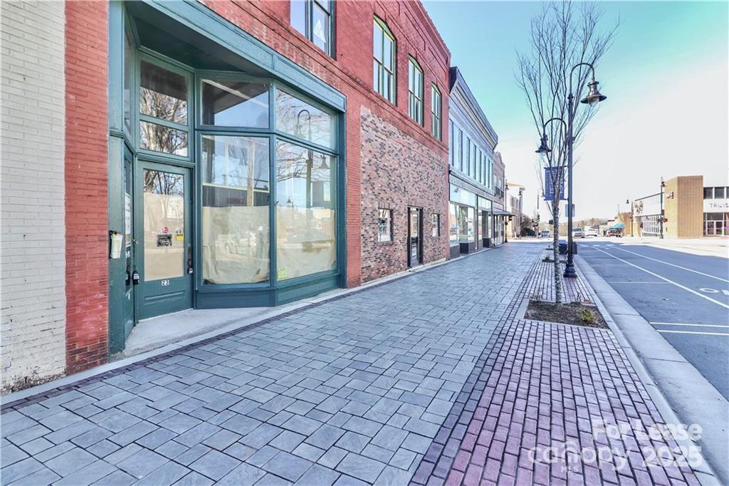 23 E A Street B Property Photo 4