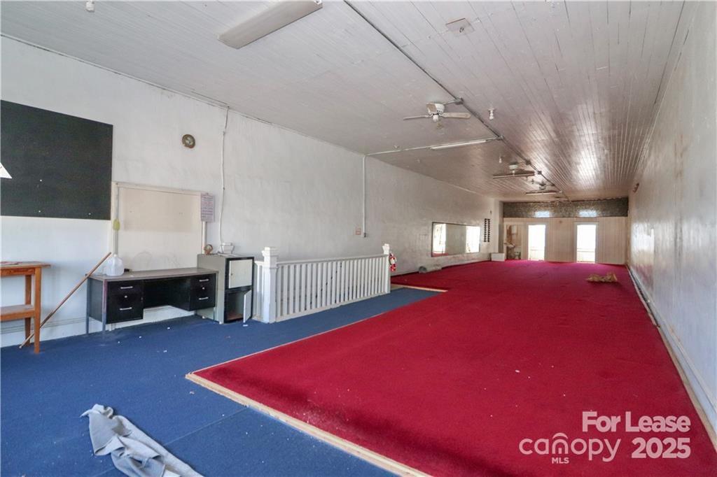 23 E A Street B Property Photo 16