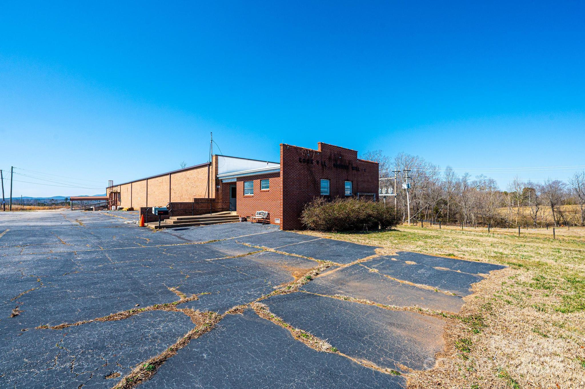 6949 Old Shelby Road Property Photo 4