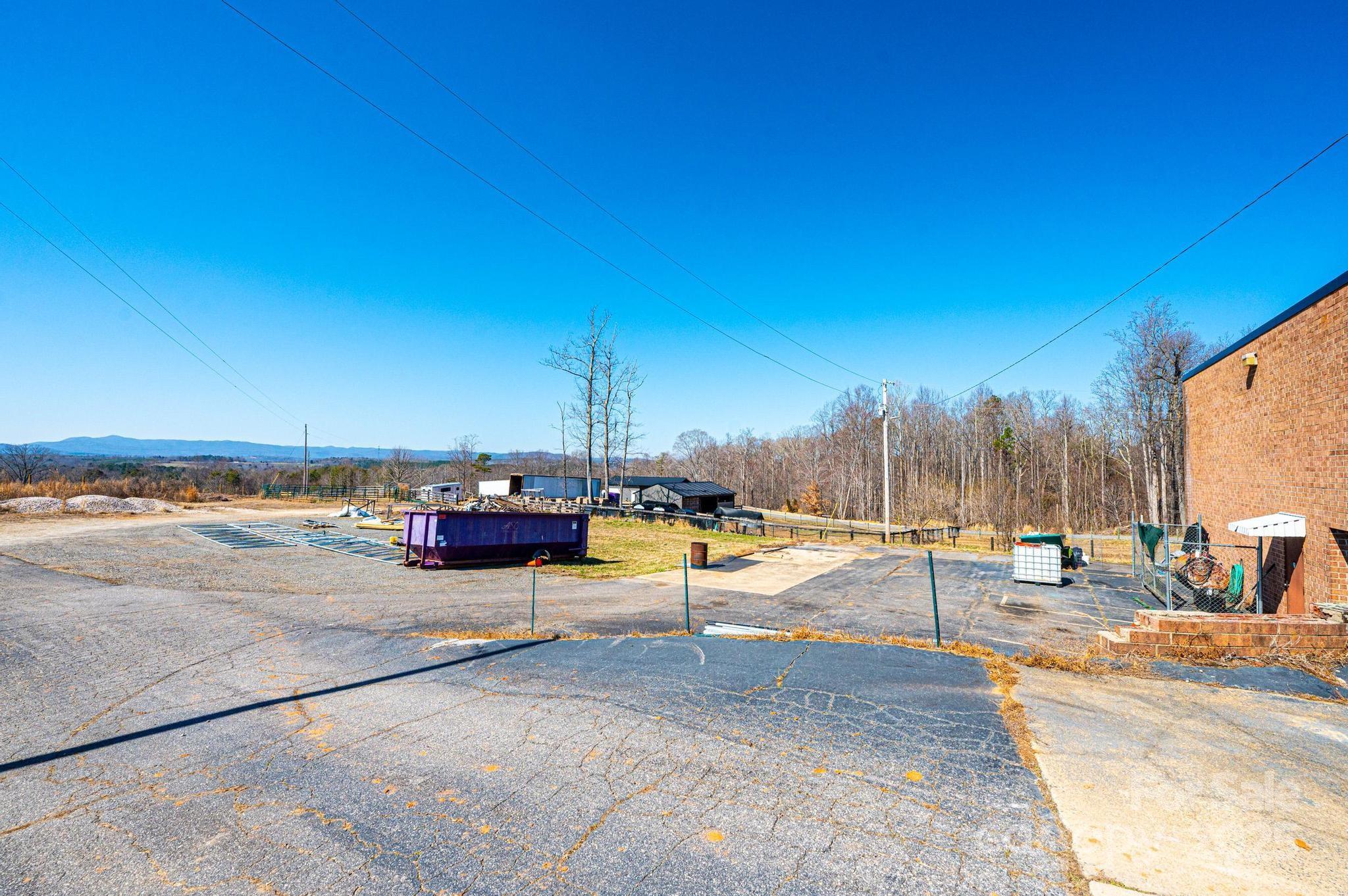 6949 Old Shelby Road Property Photo 9