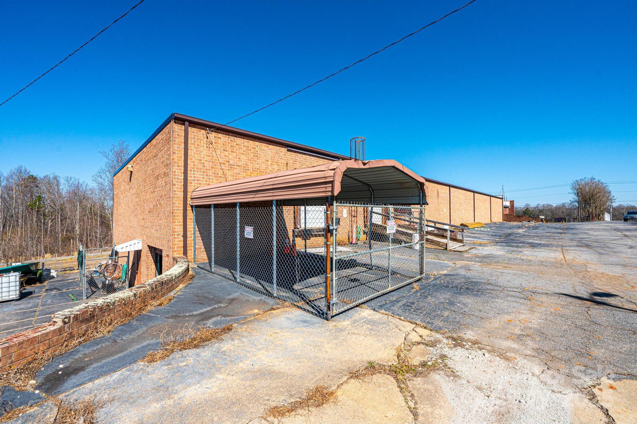 6949 Old Shelby Road Property Photo 10
