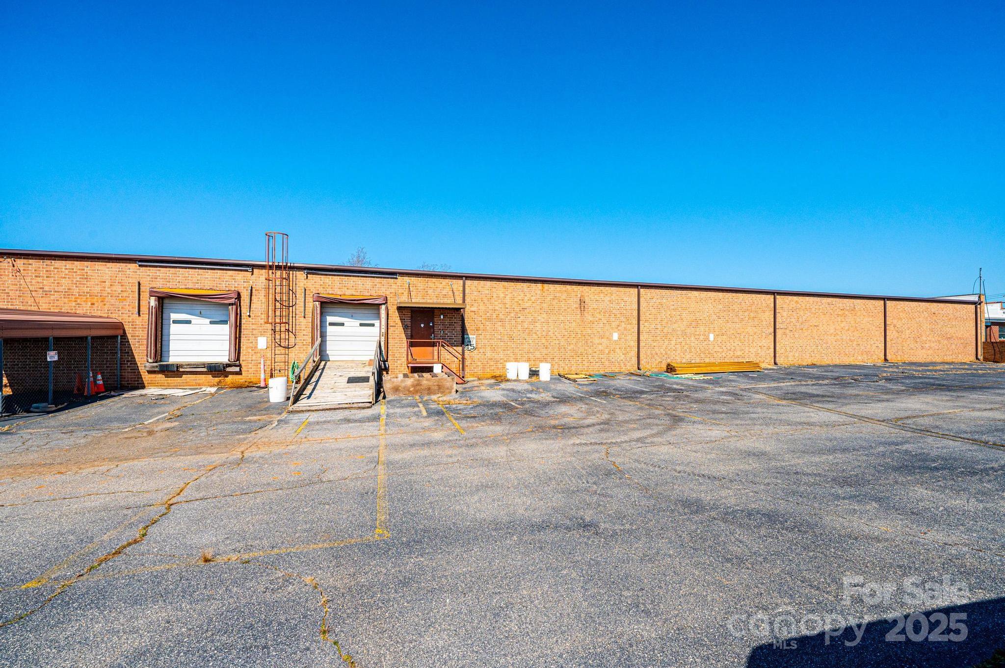 6949 Old Shelby Road Property Photo 11
