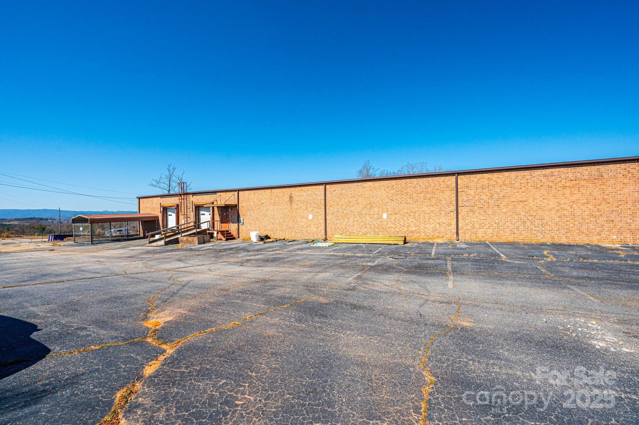 6949 Old Shelby Road Property Photo 12