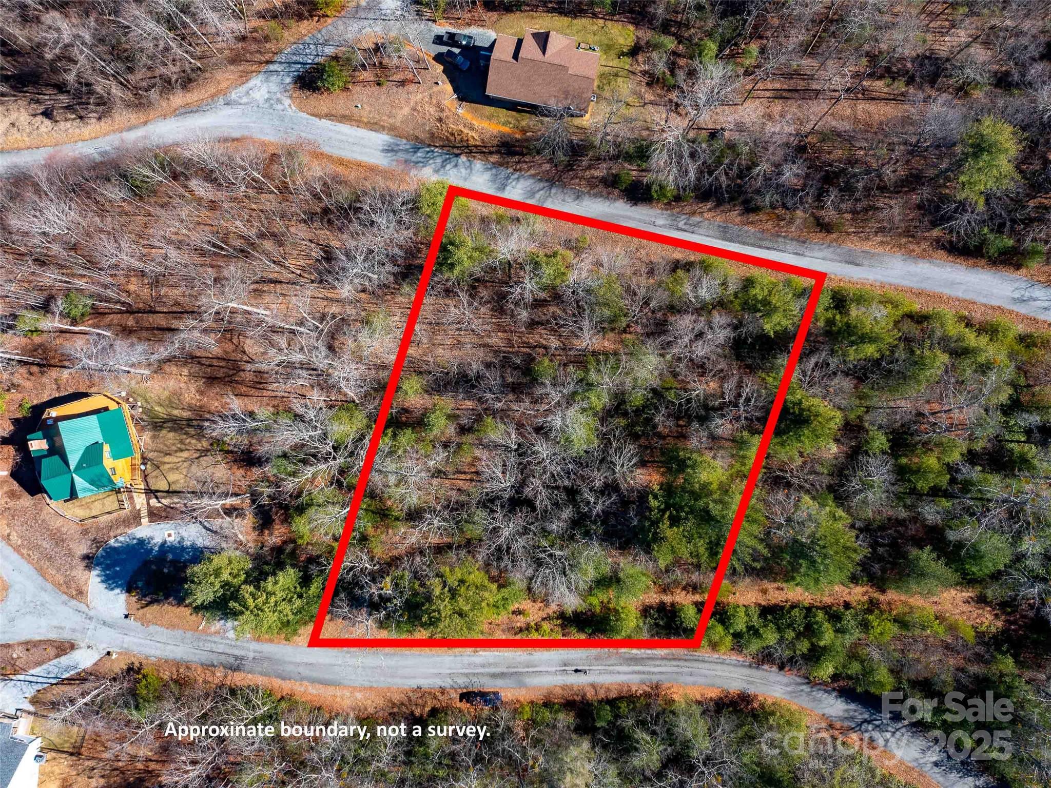 794 Silverstone Drive Property Photo 4