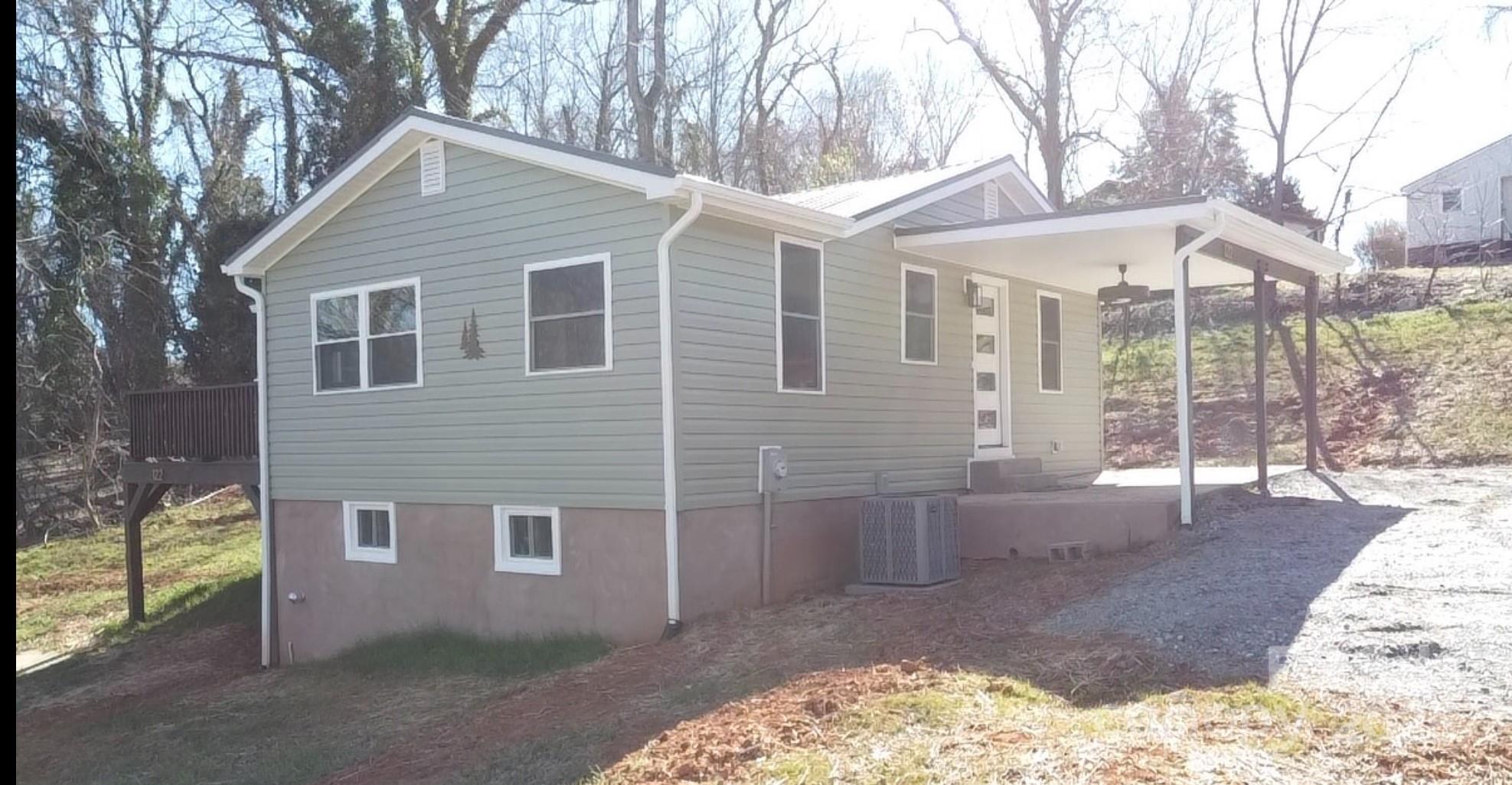 122 Lane Street Property Photo