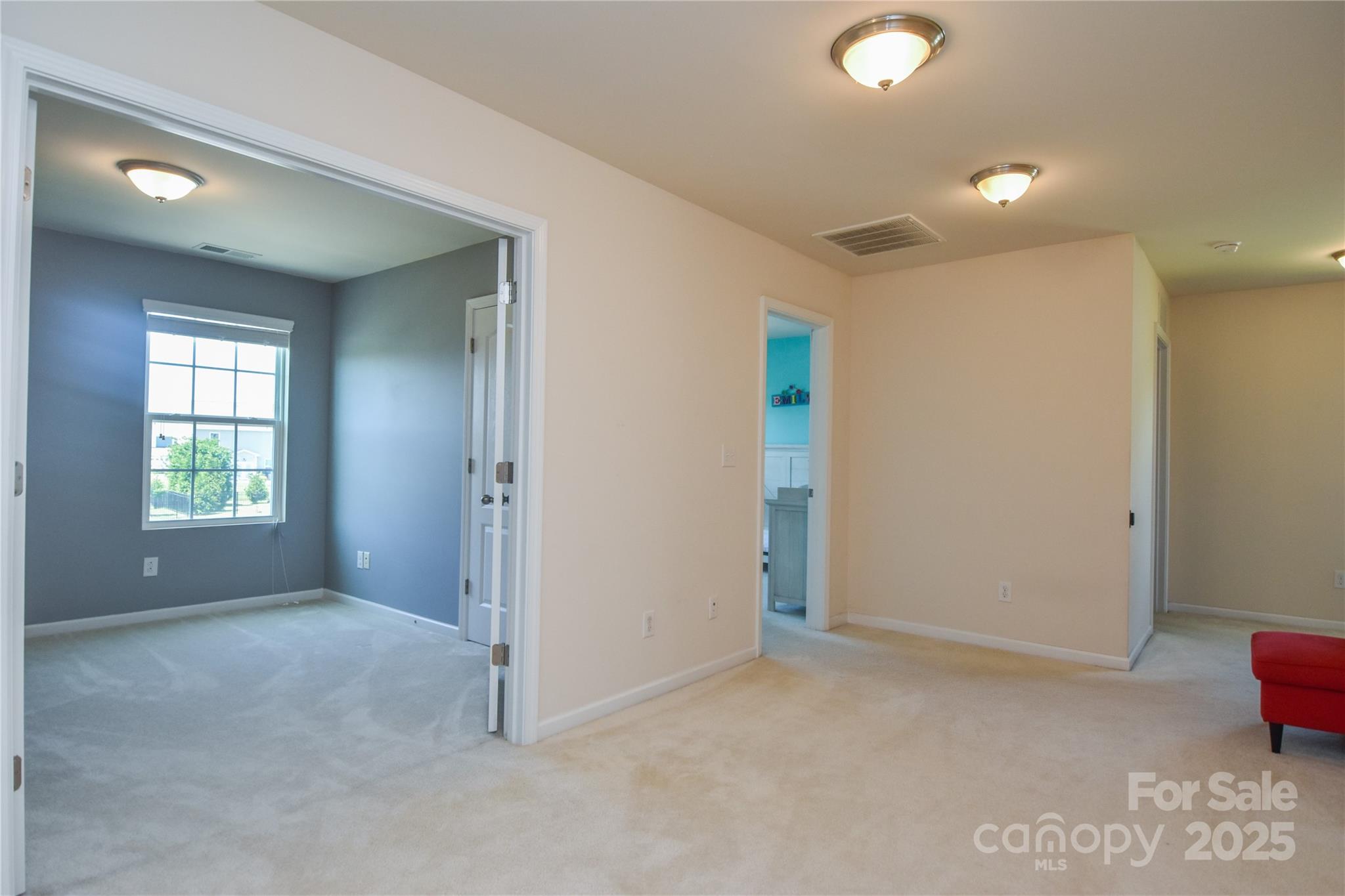 173 Glastonbury Drive Property Photo 24