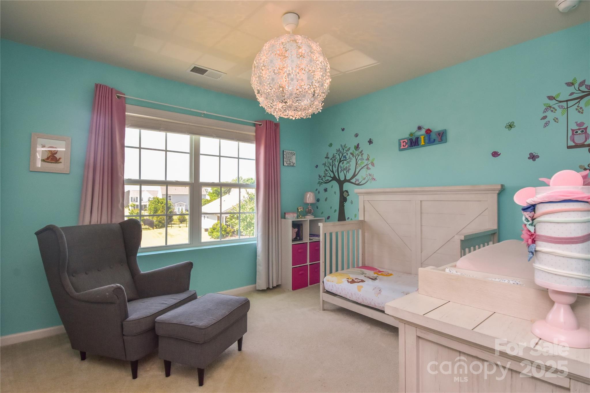 173 Glastonbury Drive Property Photo 26