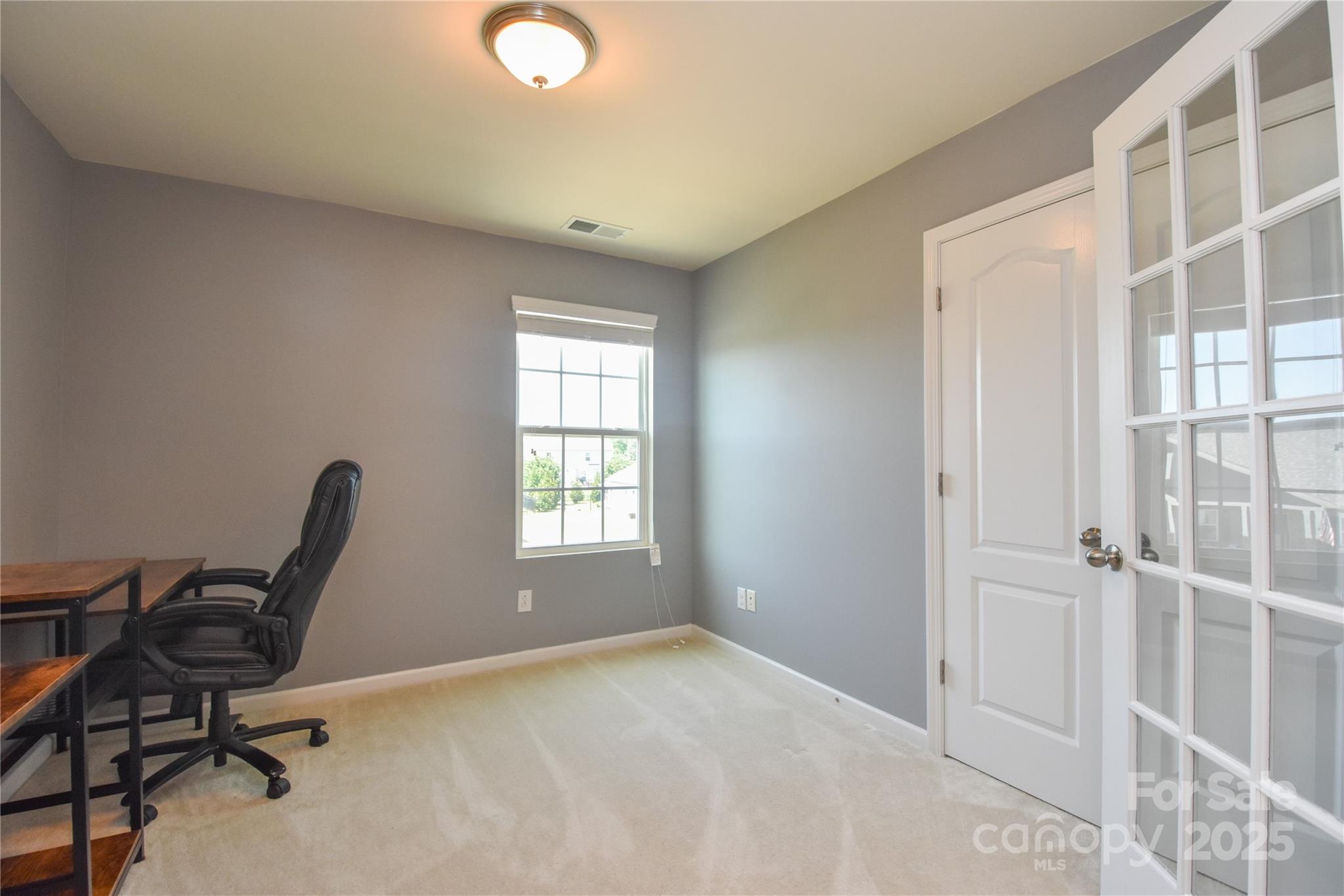 173 Glastonbury Drive Property Photo 30