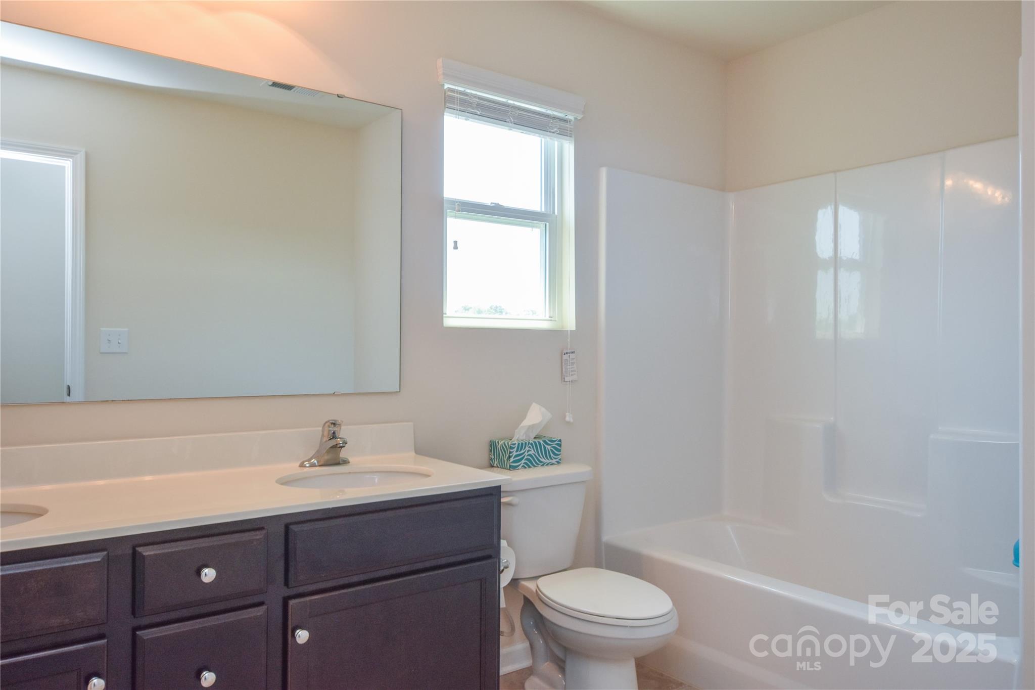 173 Glastonbury Drive Property Photo 35