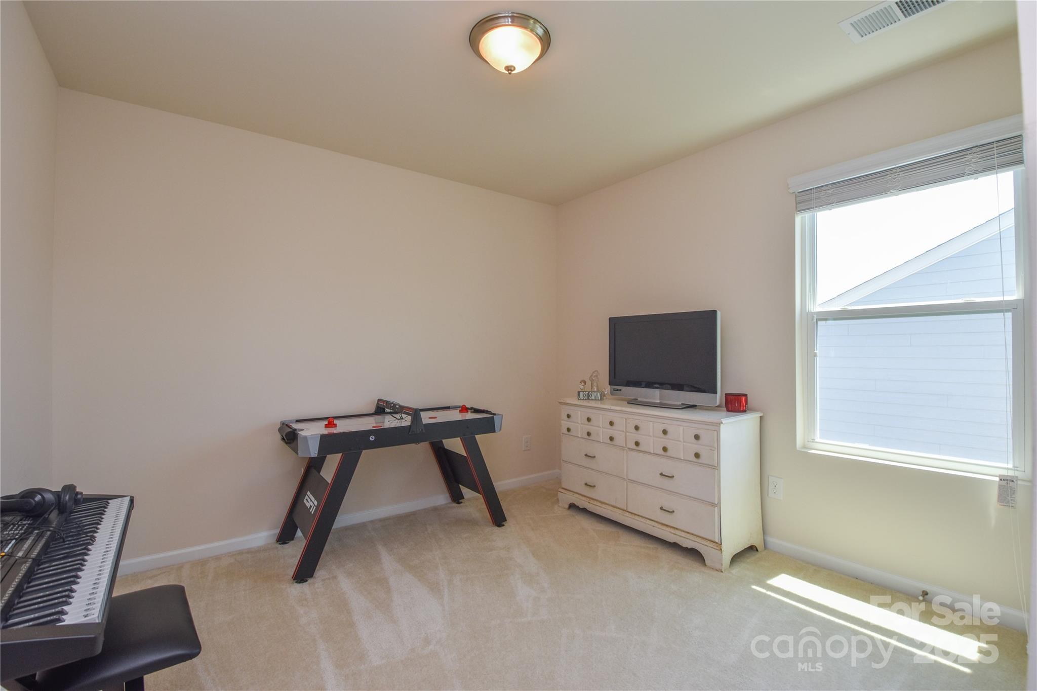 173 Glastonbury Drive Property Photo 36