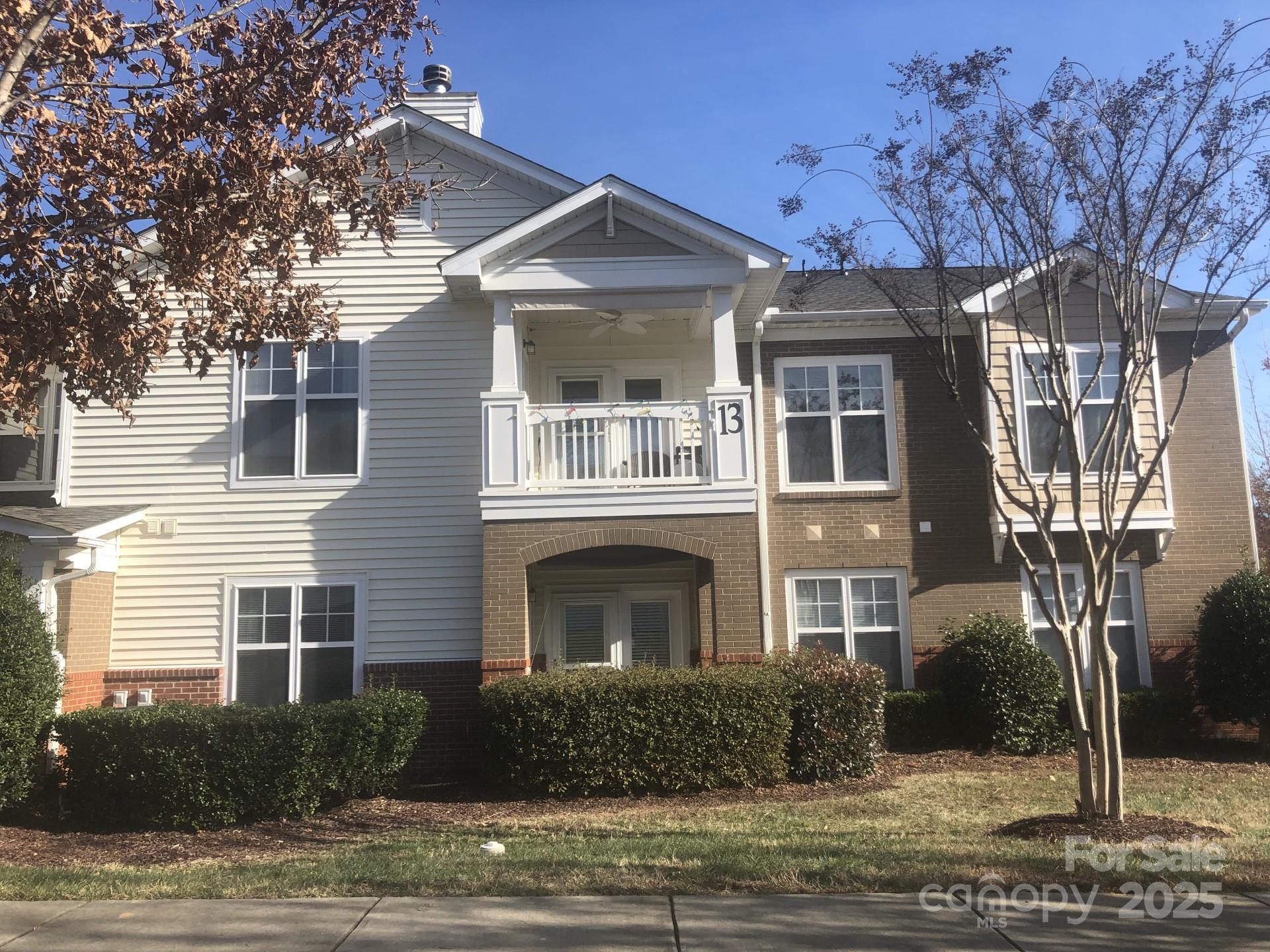16614 Amberside Road Property Photo