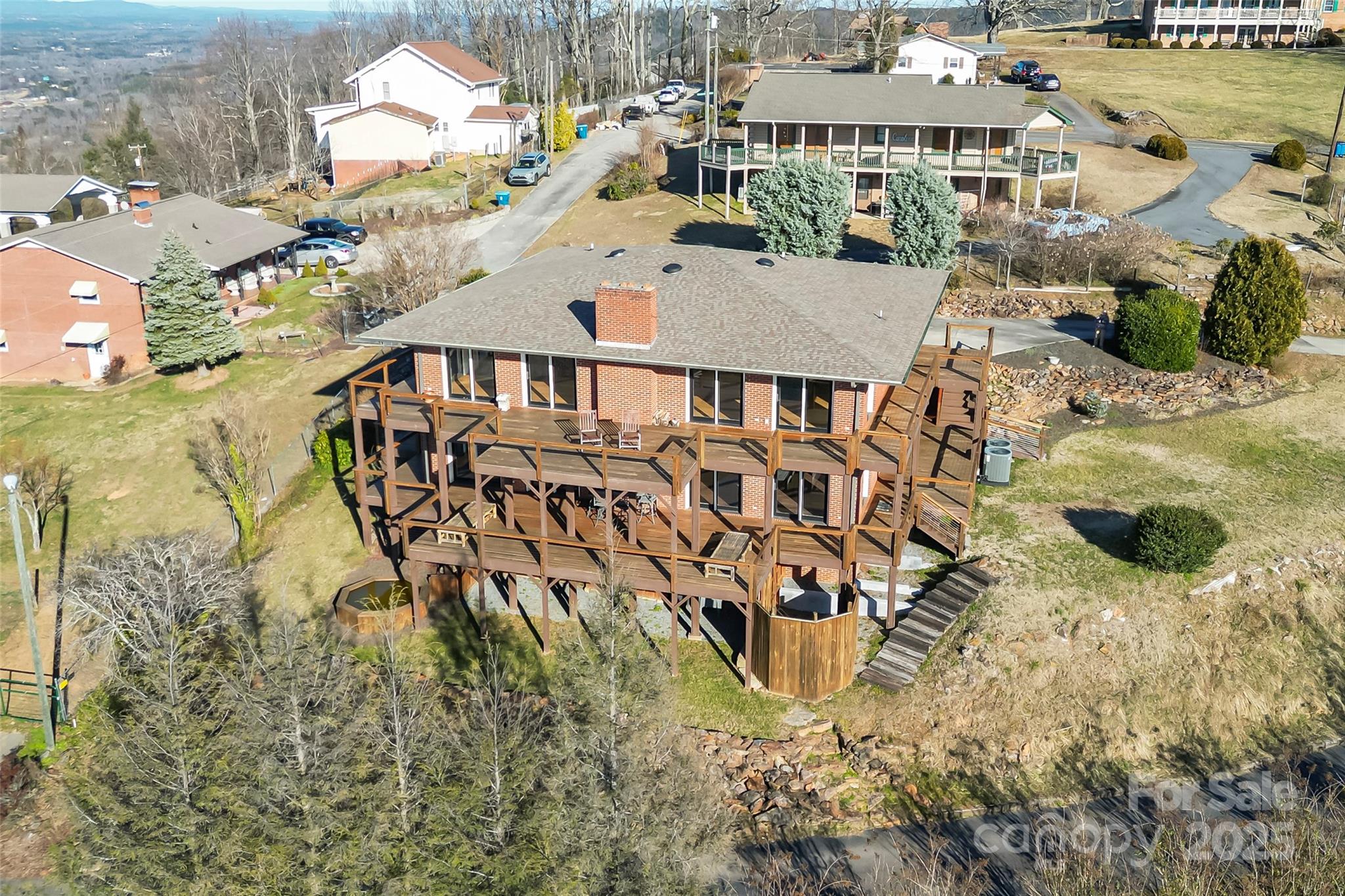 3495 Mountain Ridge Circle Property Photo