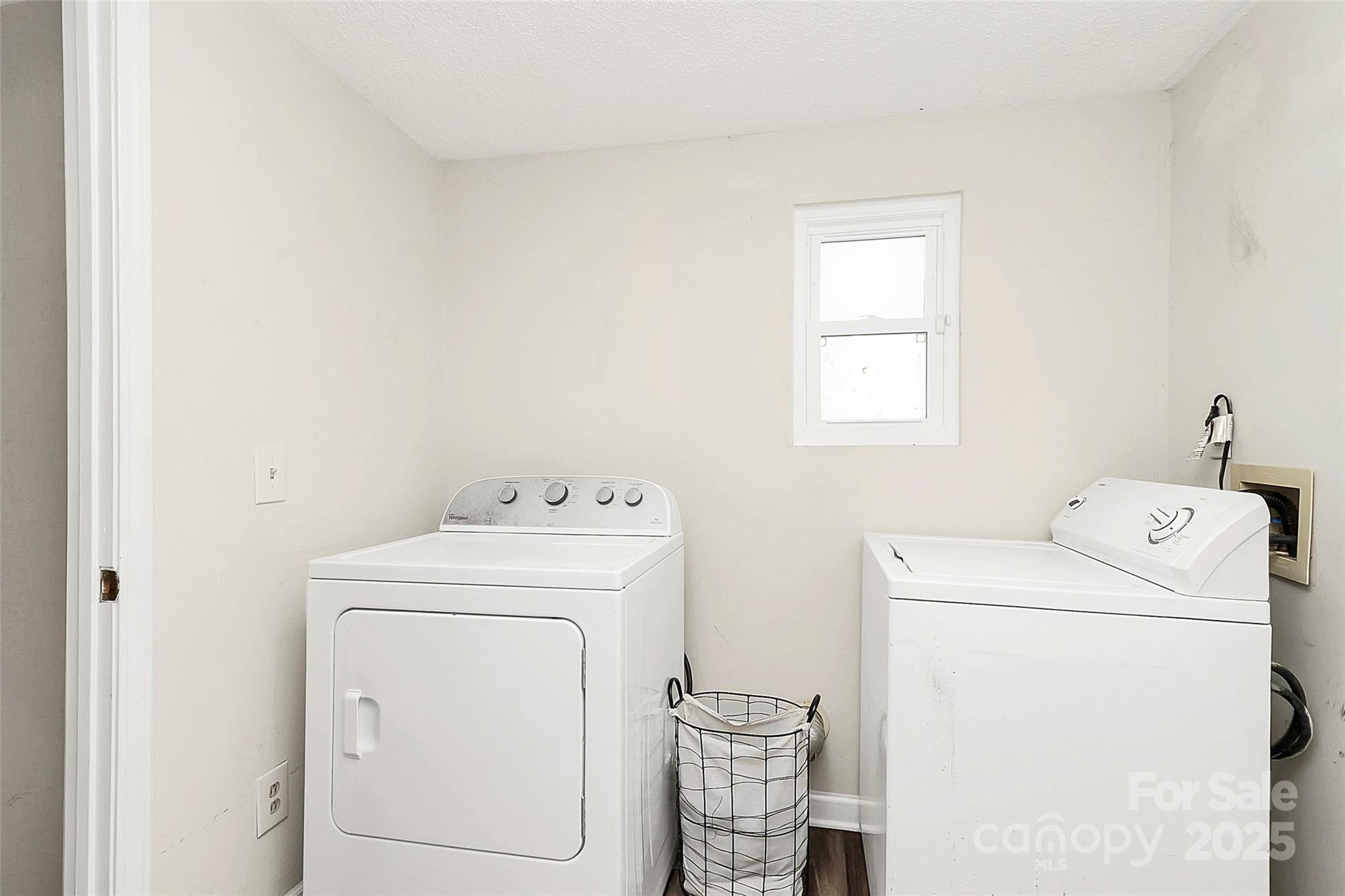 1061 Gaither Place Property Photo 25