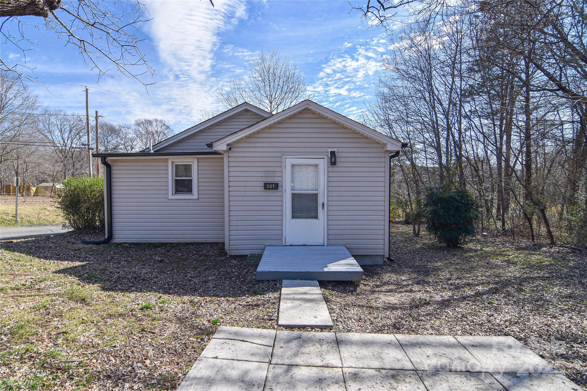 501 S Hoyle Street Property Photo