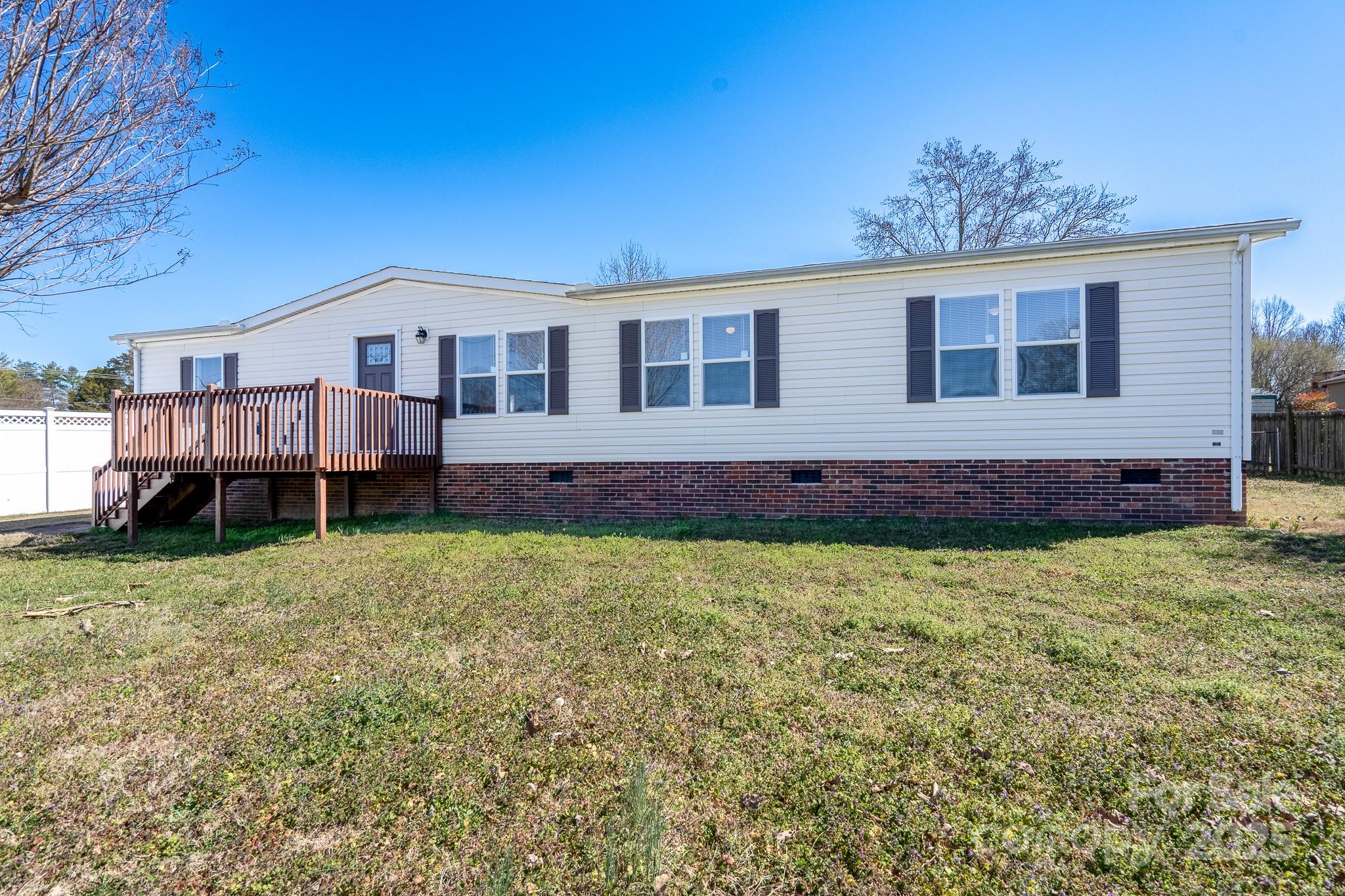 7536 Beaver Road Property Photo