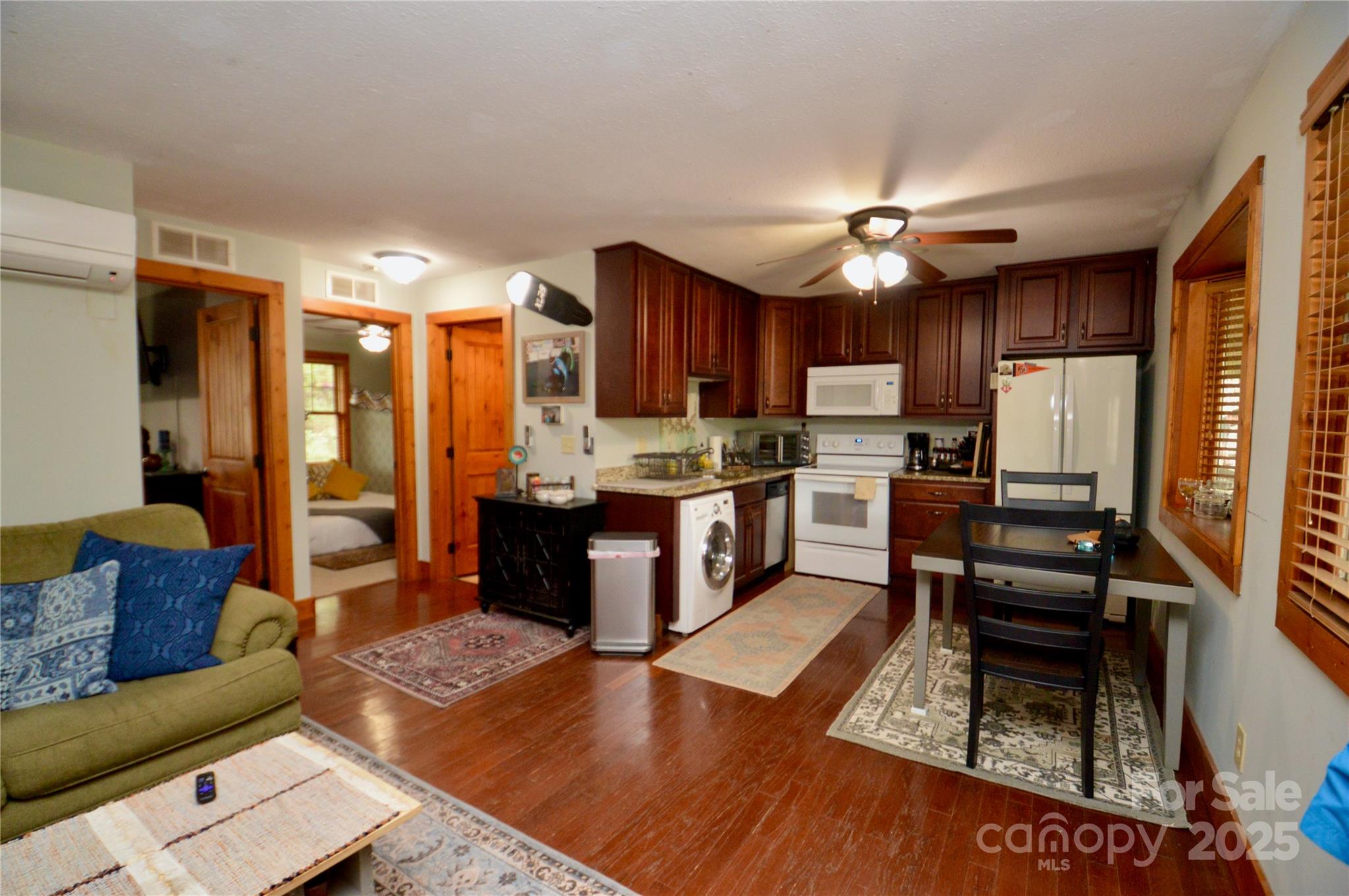 218 Elk Hill Drive 7 Property Photo