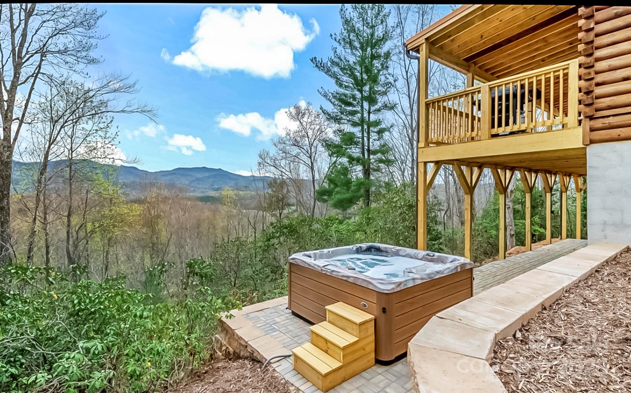 227 Sweetbriar Road Property Photo 10