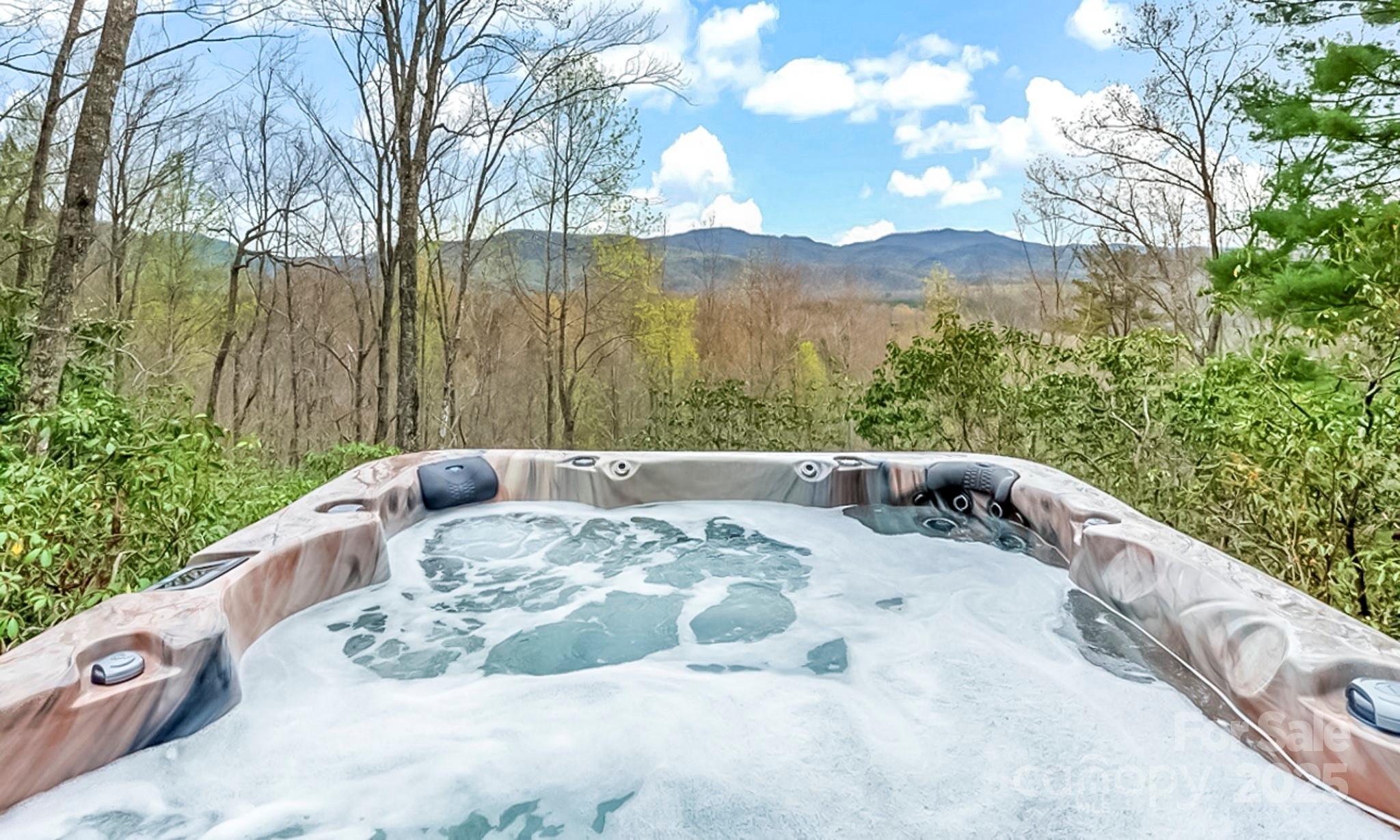 227 Sweetbriar Road Property Photo 11