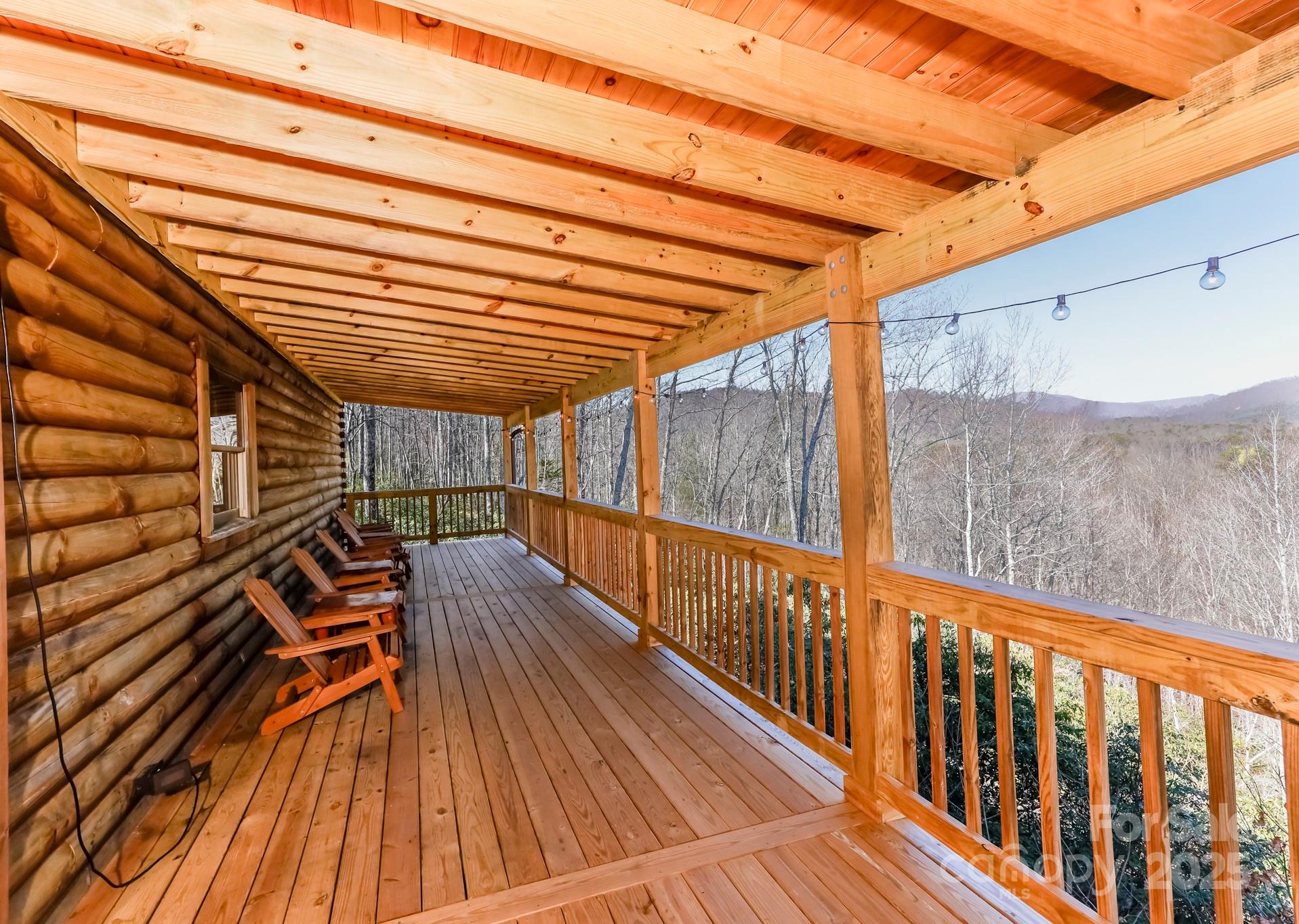 227 Sweetbriar Road Property Photo 13