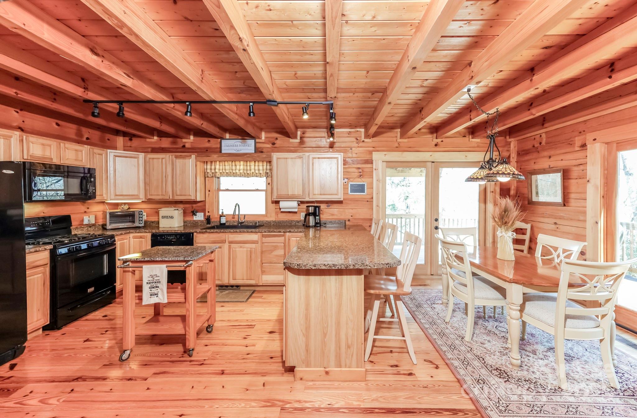 227 Sweetbriar Road Property Photo 20