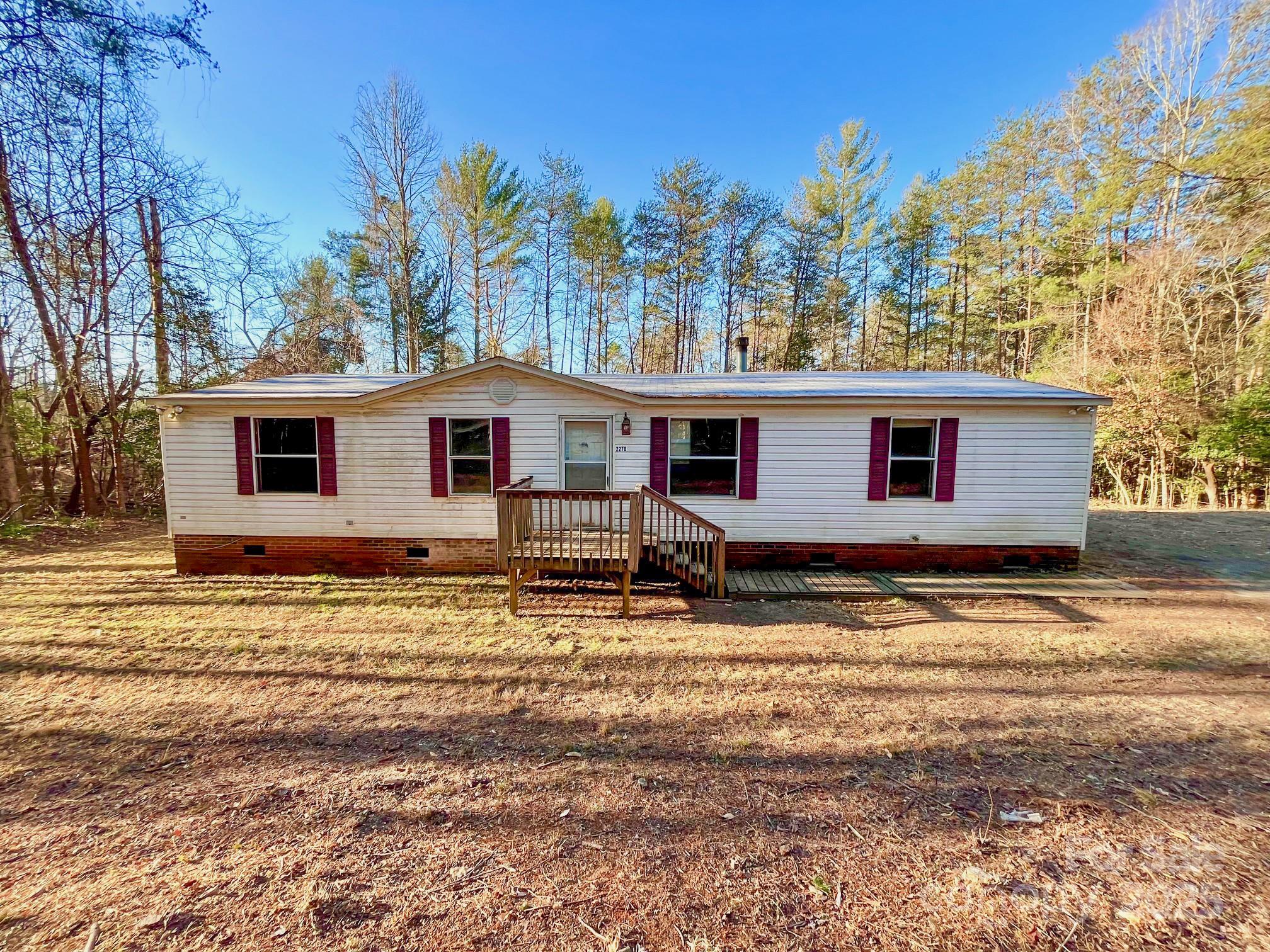2270 Hartland Forest Drive Property Photo