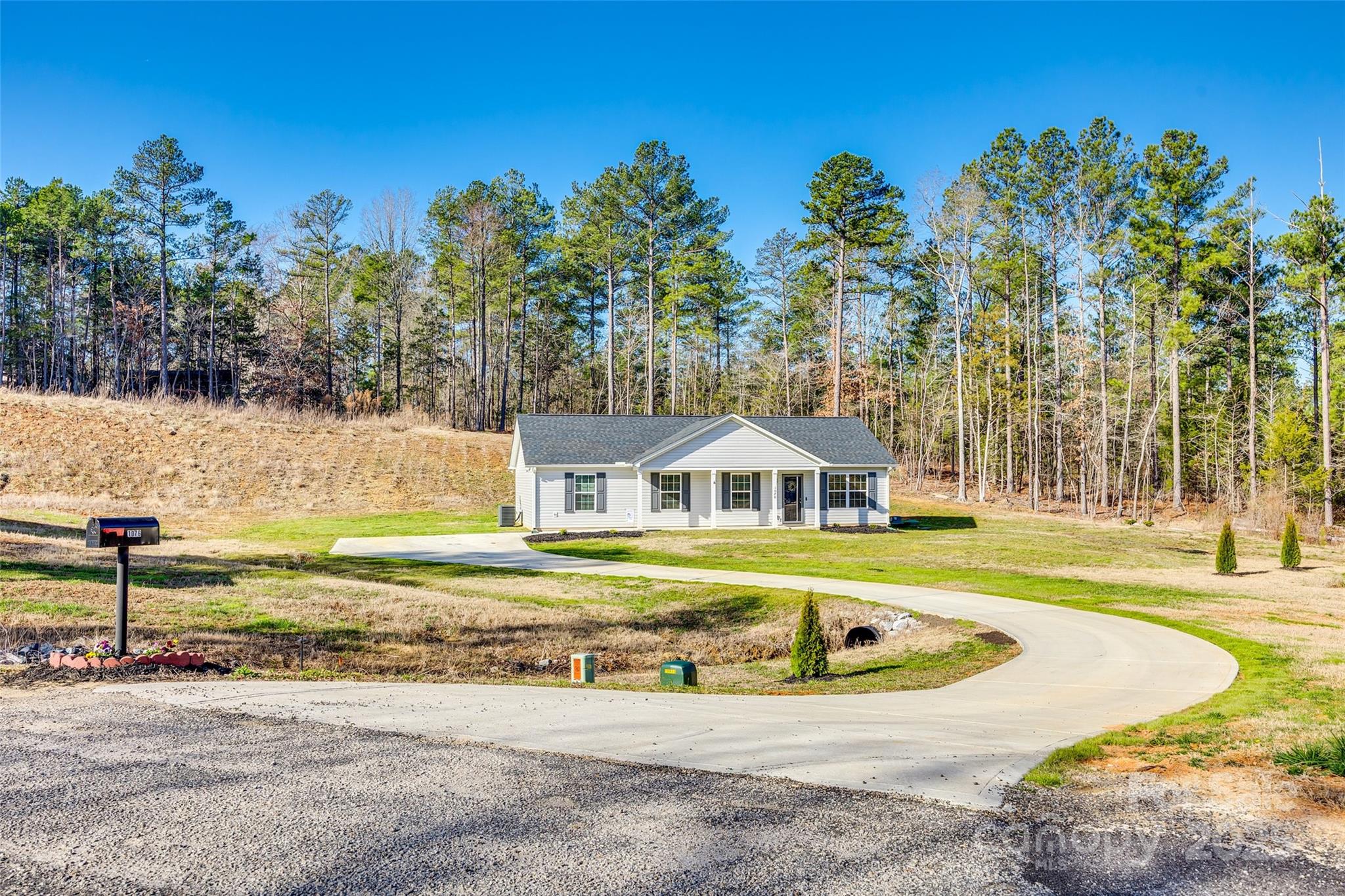1076 Westminster Drive Property Photo